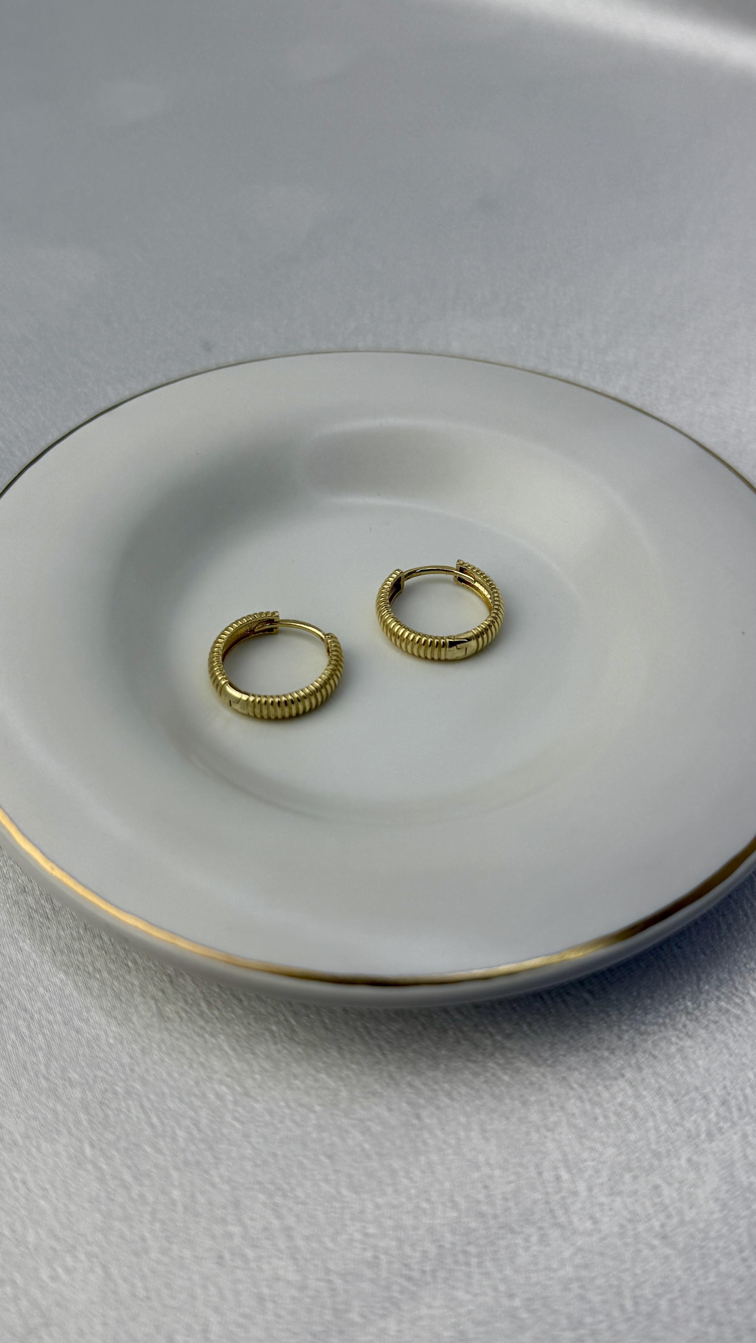 Salyangoz Model Küpe