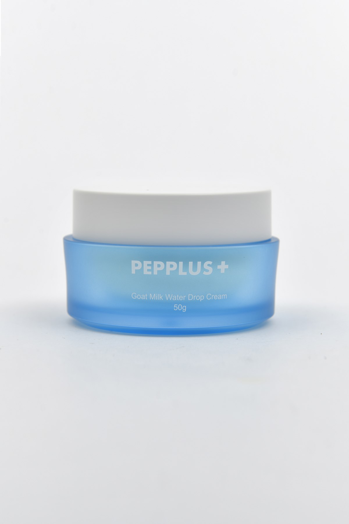 Goat milk water drop cream for moisturizing