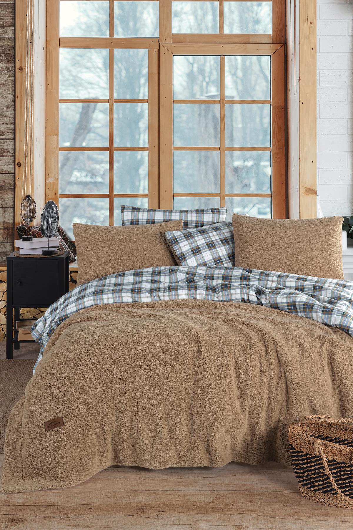 Sherwood Cozy Yeşil Çift Kişilik Yatak Örtüsü Seti Kahve