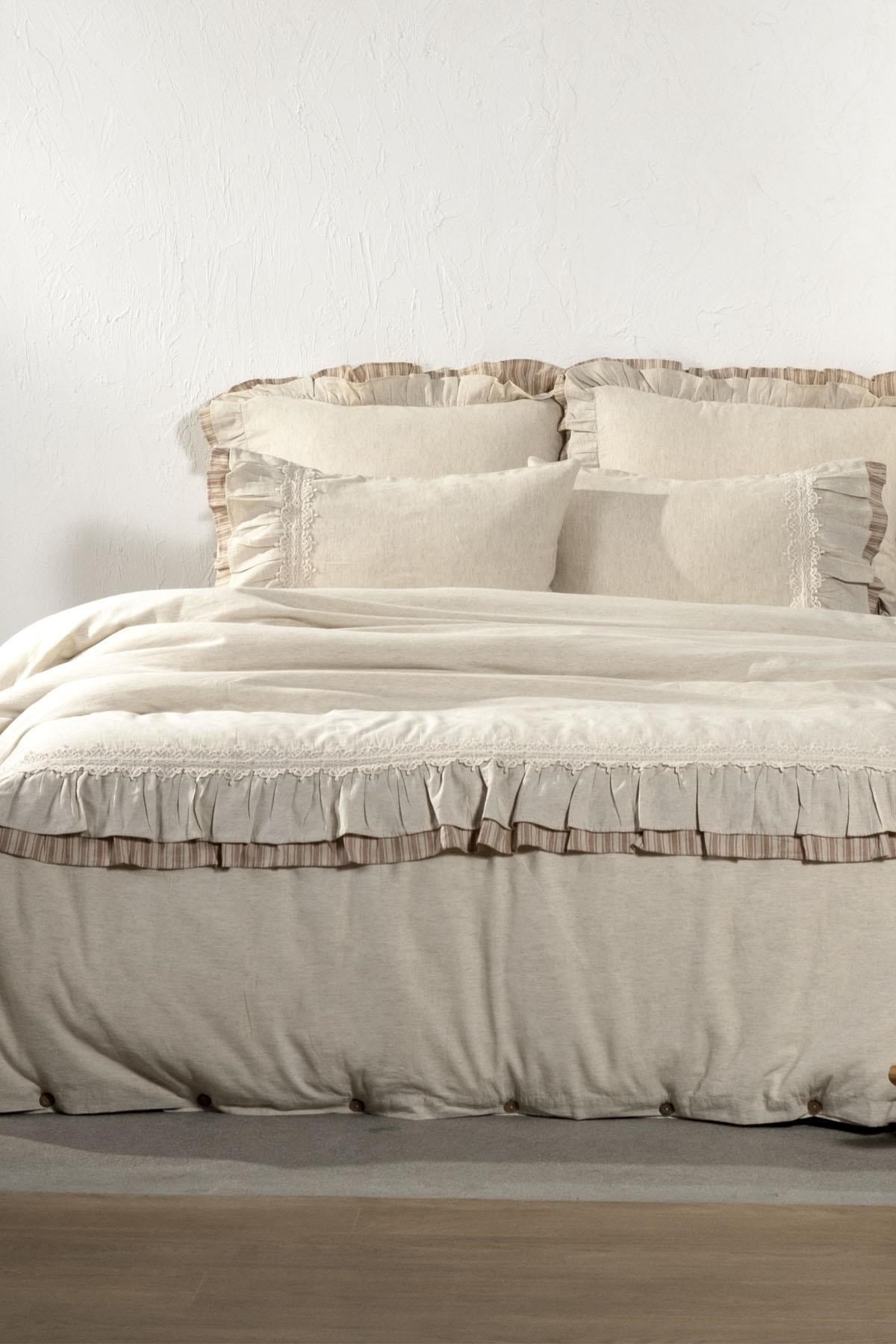 Ecocotton Dalya Çift Kişilik Nevresim Takımı %100 Organik Pamuk Keten Fırfırlı Terra 200x220 Cm Terra