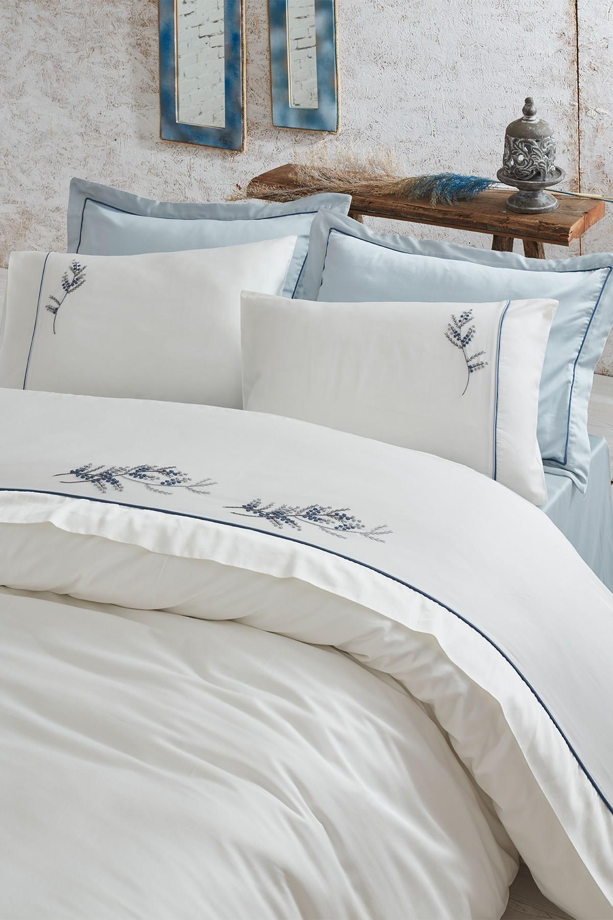 Ecocotton Derin Çift Kişilik Nevresim Takımı %100 Organik Pamuk Saten El Nakışlı Krem 200x220 Cm