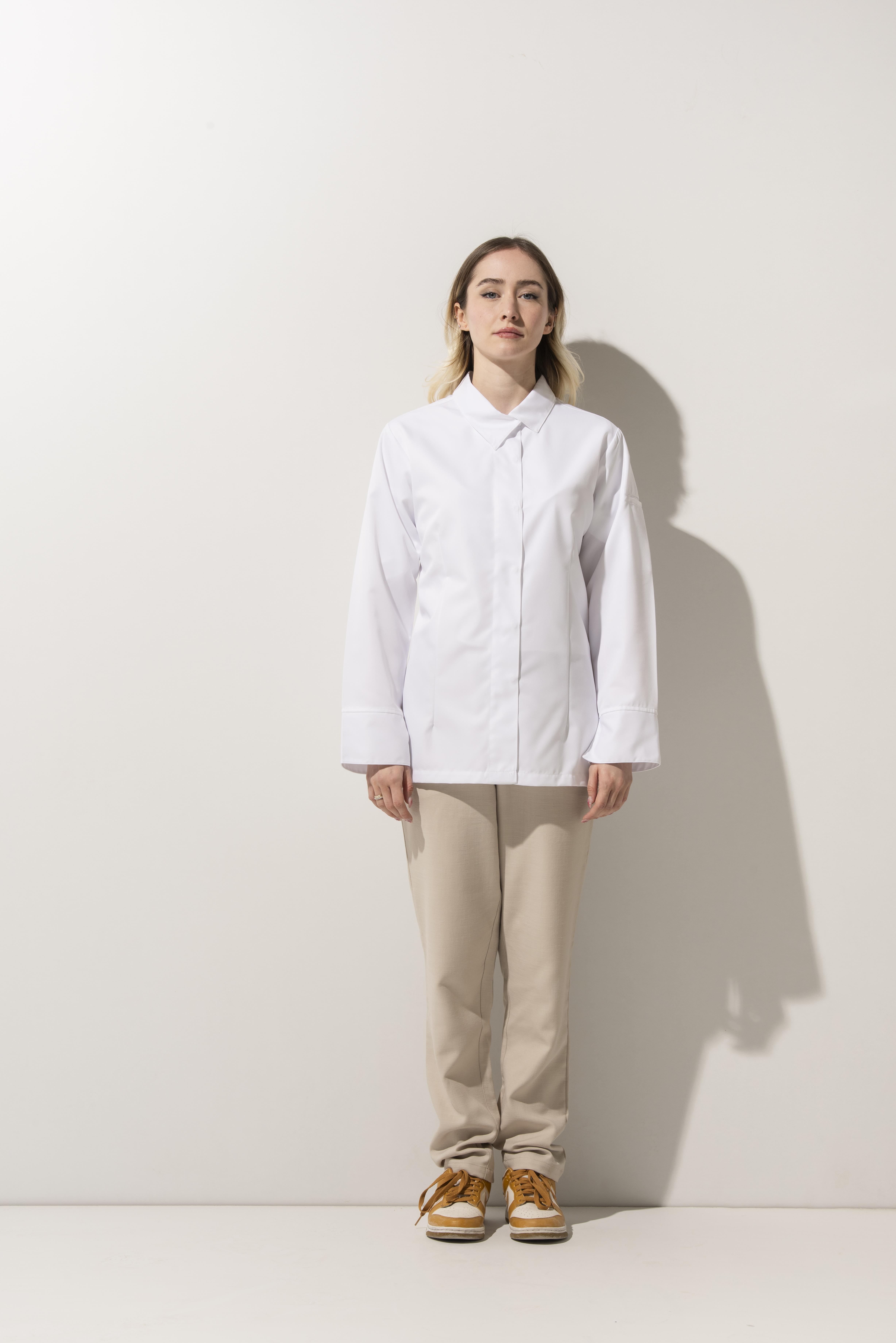 C-06 Sharp Collar Kadın – Beyaz Şef Ceketi
