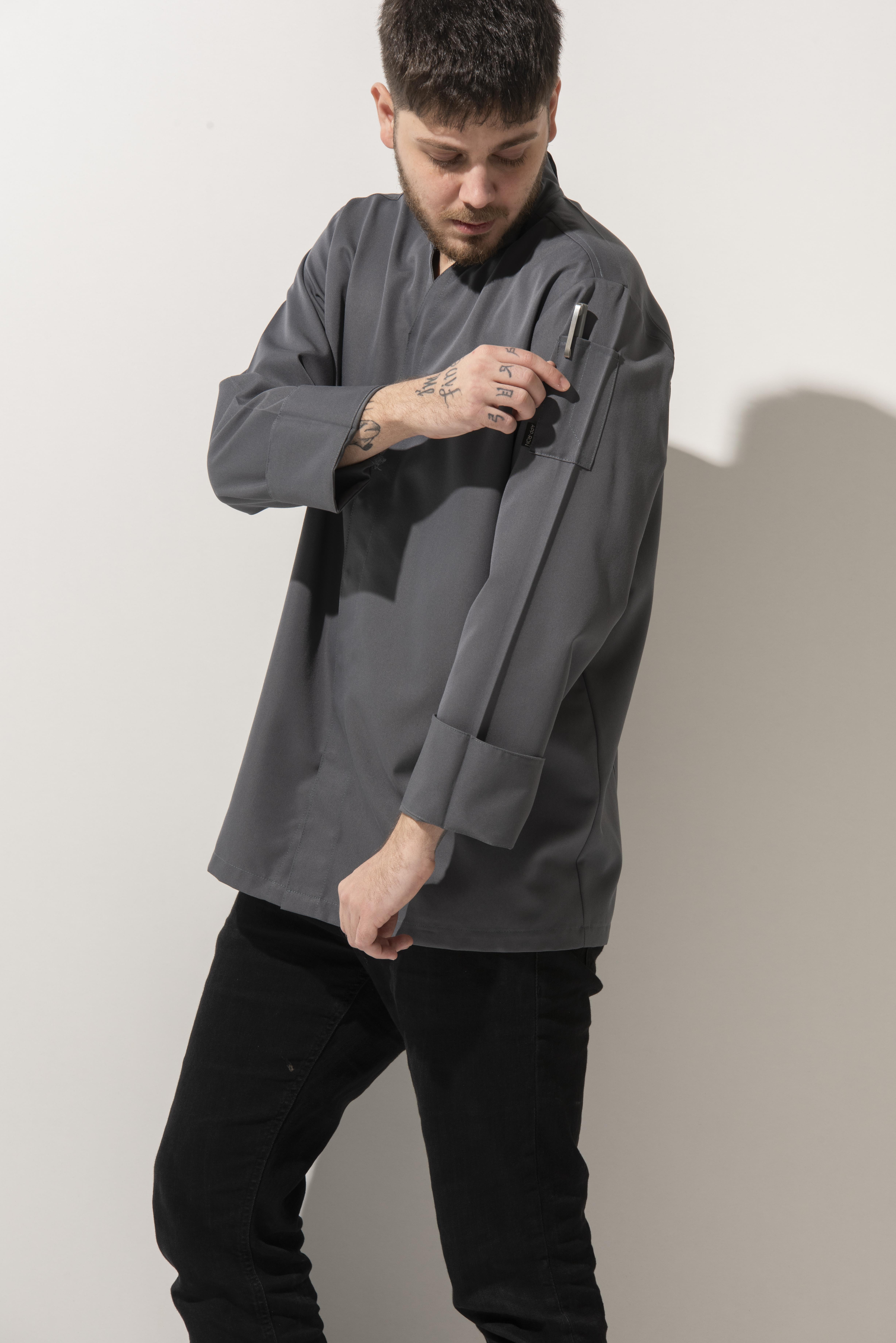 C-07 Vneck – Antrasit Şef Ceketi