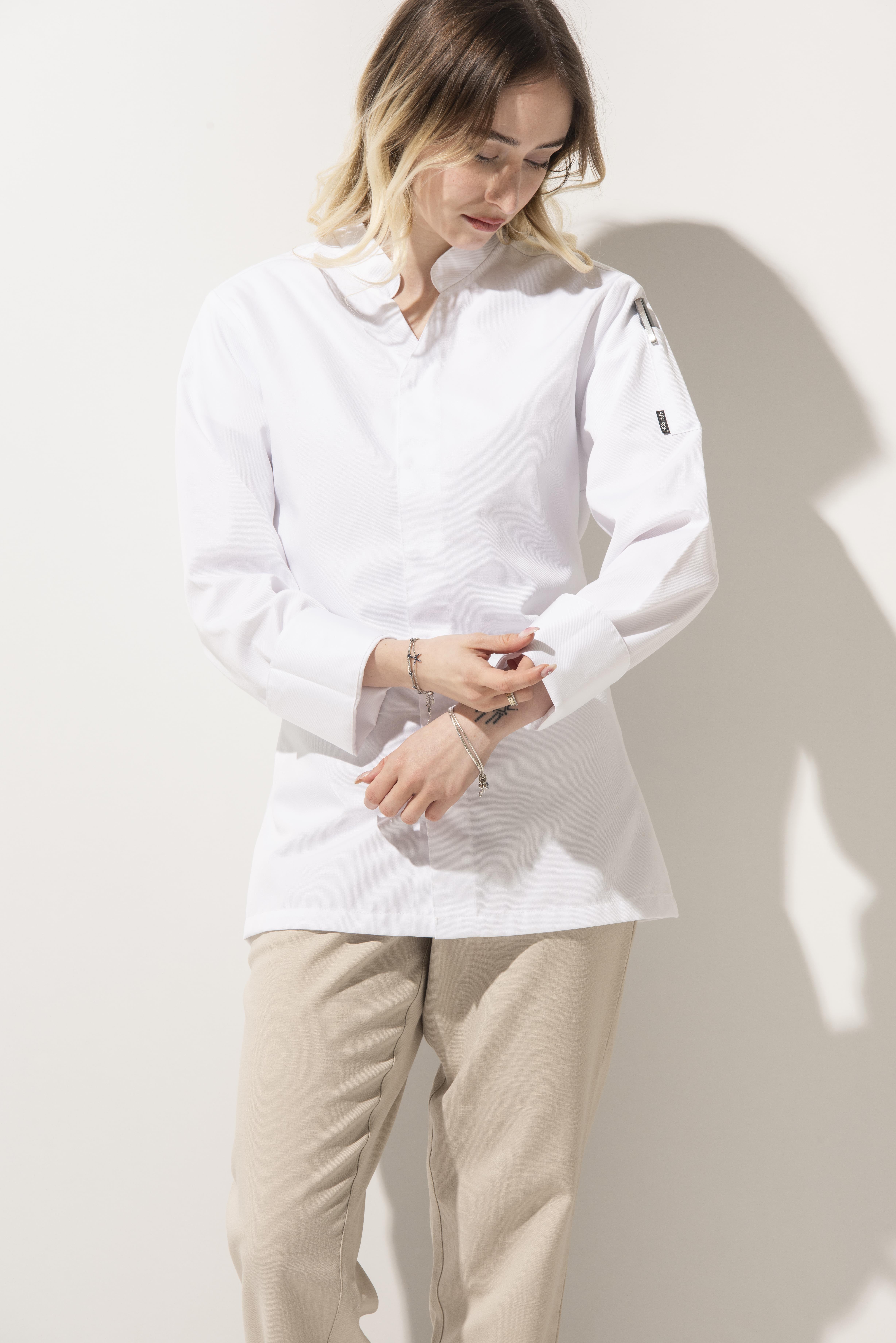 C-07 Vneck Kadın – Beyaz Şef Ceketi