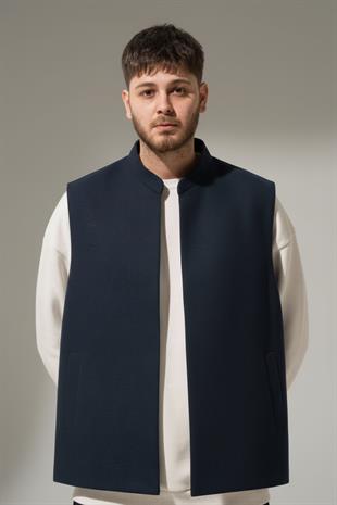 YL-01 – Erkek Lacivert Servis Yeleği