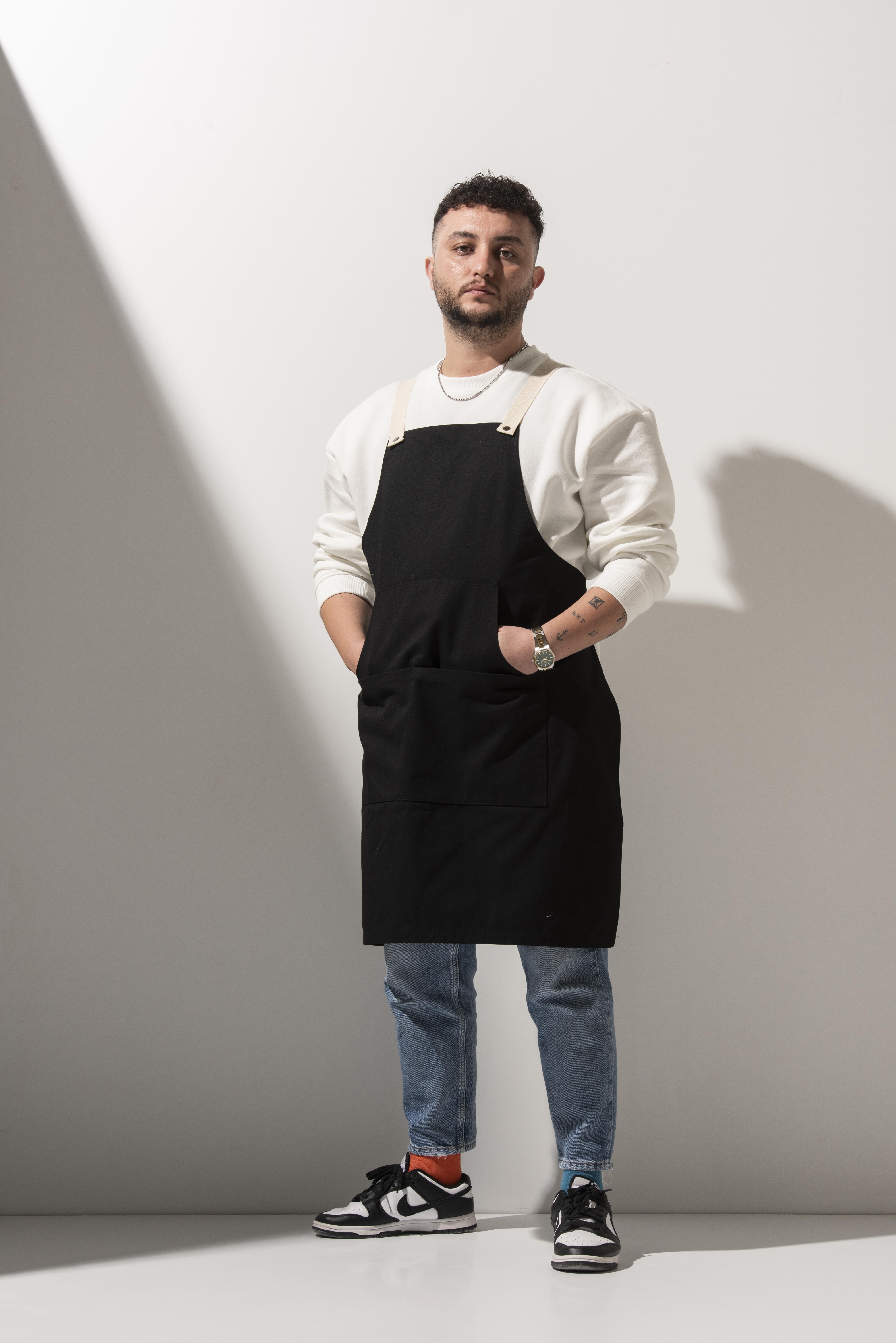 K-178 LILY - Çıkarılabilir Askılı Siyah Önlük 