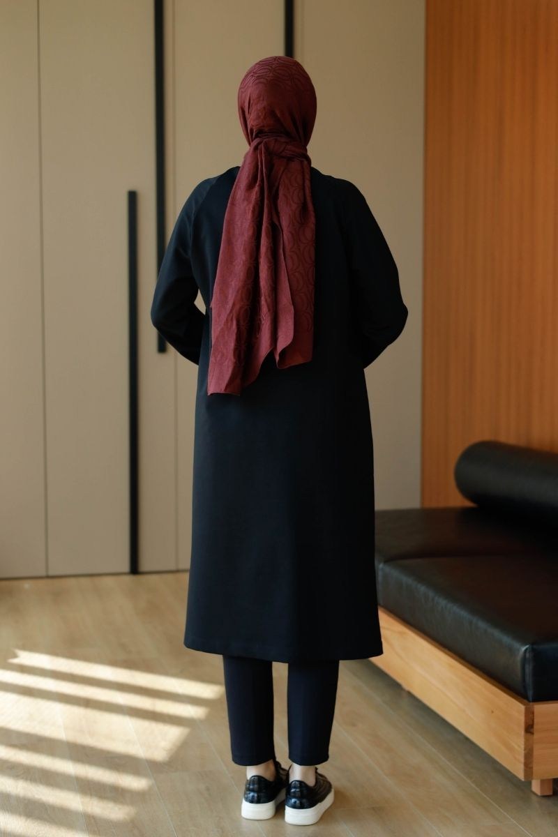 Hakim Yakalı Zara Garnili Sweat Siyah