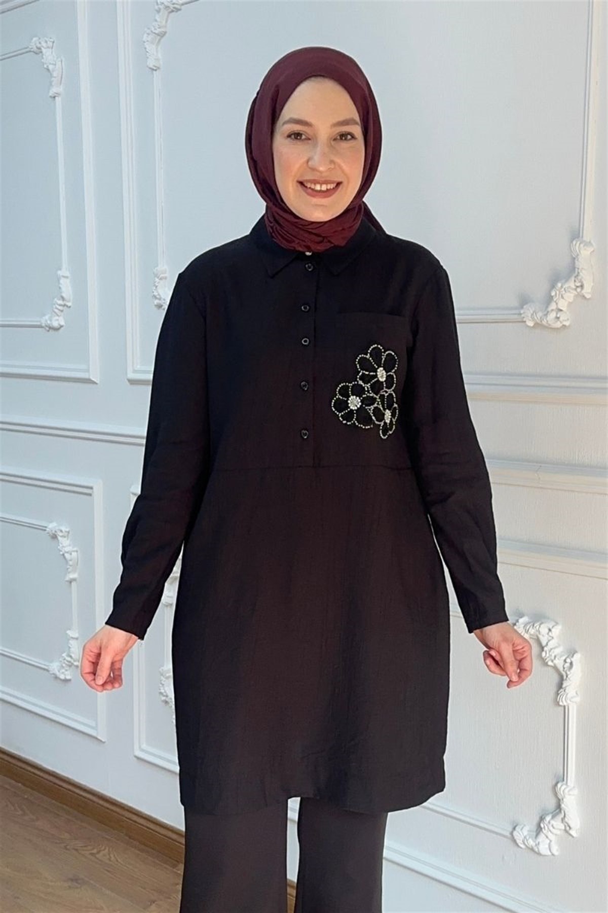 Armine Trend Yarım Düğmeli Çiçekli Tunik Siyah