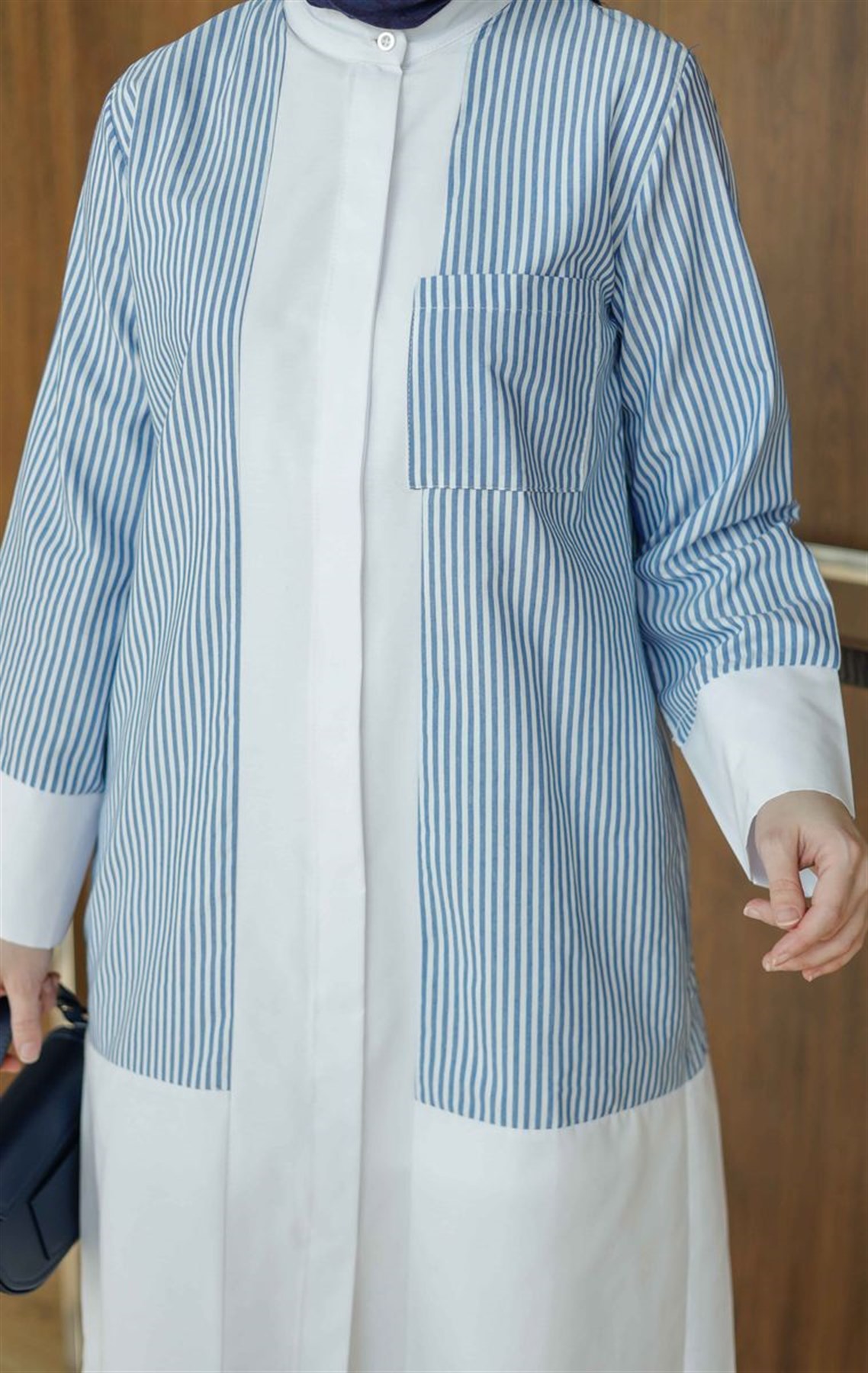 Beyaz Garnili Mavi Çizgili Tunik 