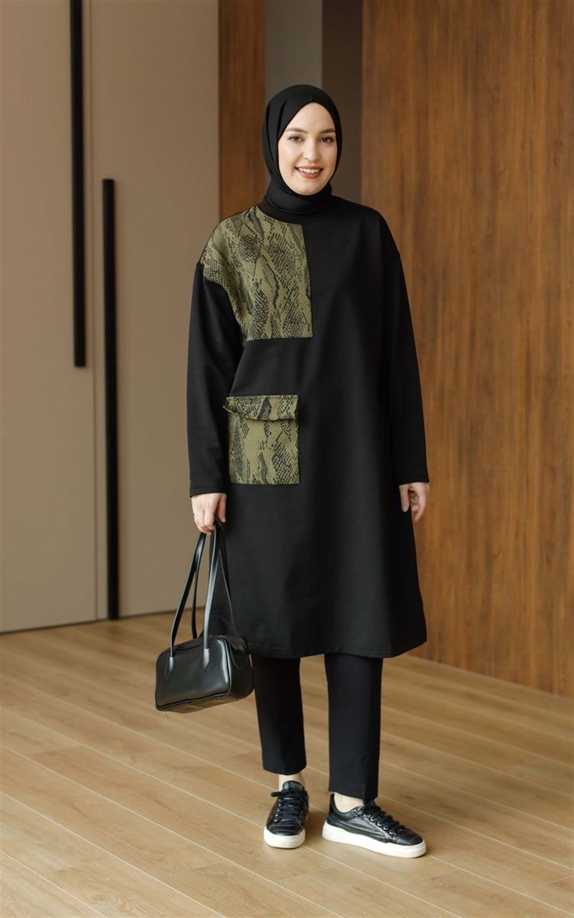 Brokar Desen Cepli Uzun Sweat Siyah