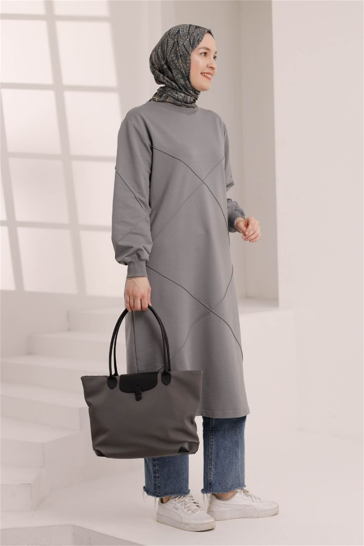 Dikiş Detaylı Uzun Sweat Gri