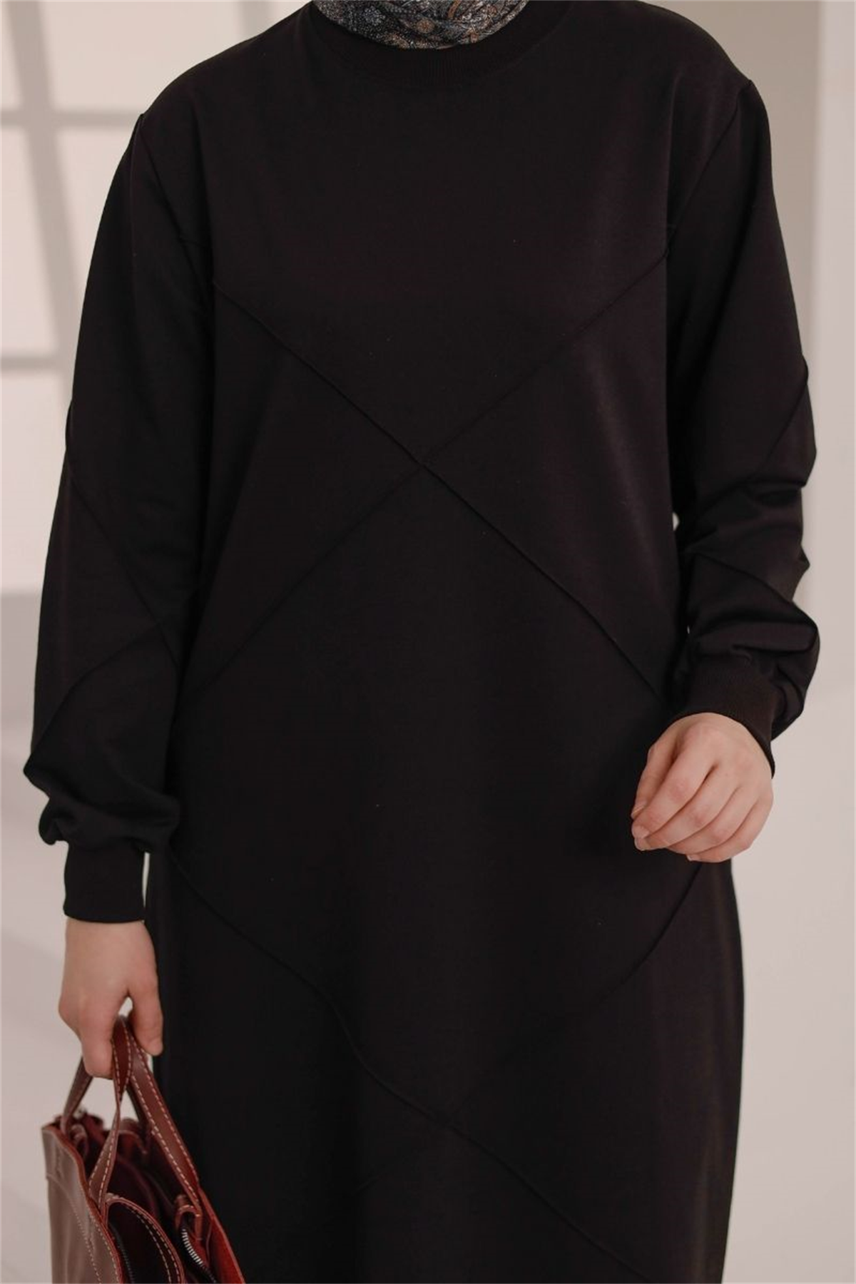Dikiş Detaylı Uzun Sweat Siyah