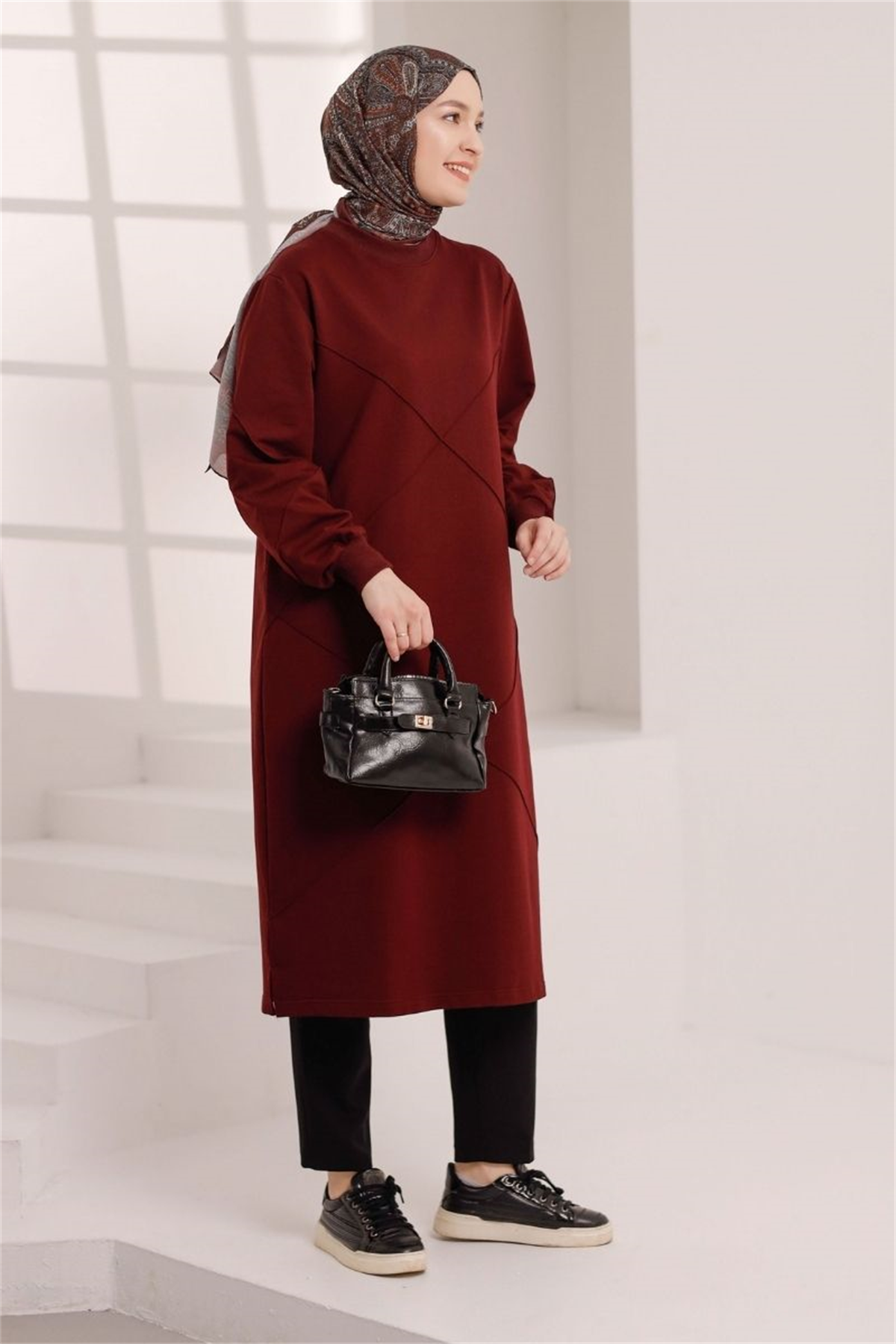 Dikiş Detaylı Uzun Sweat Vişne