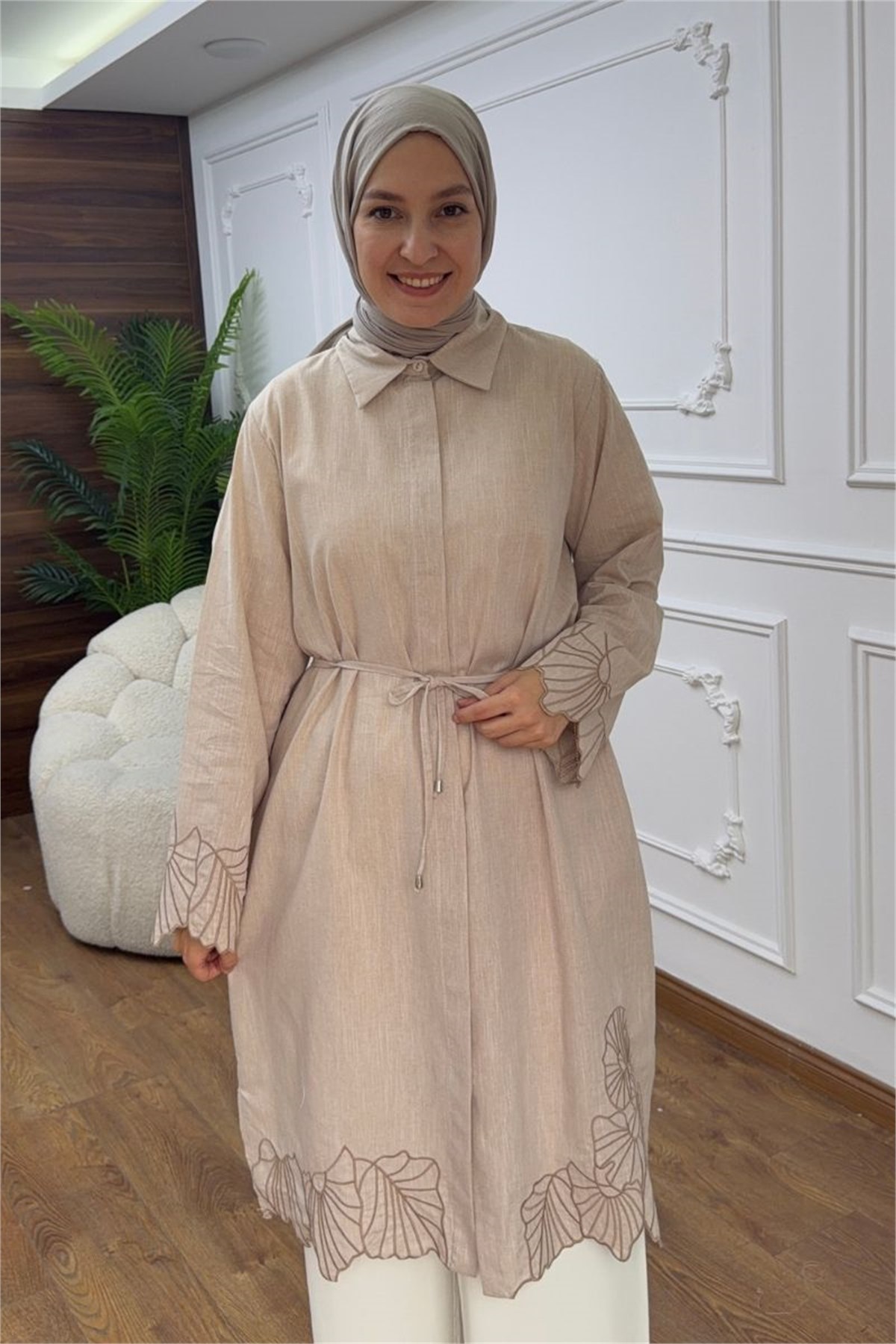 Etek Ucu Ve Kolları Nakışlı Tunik Taş 