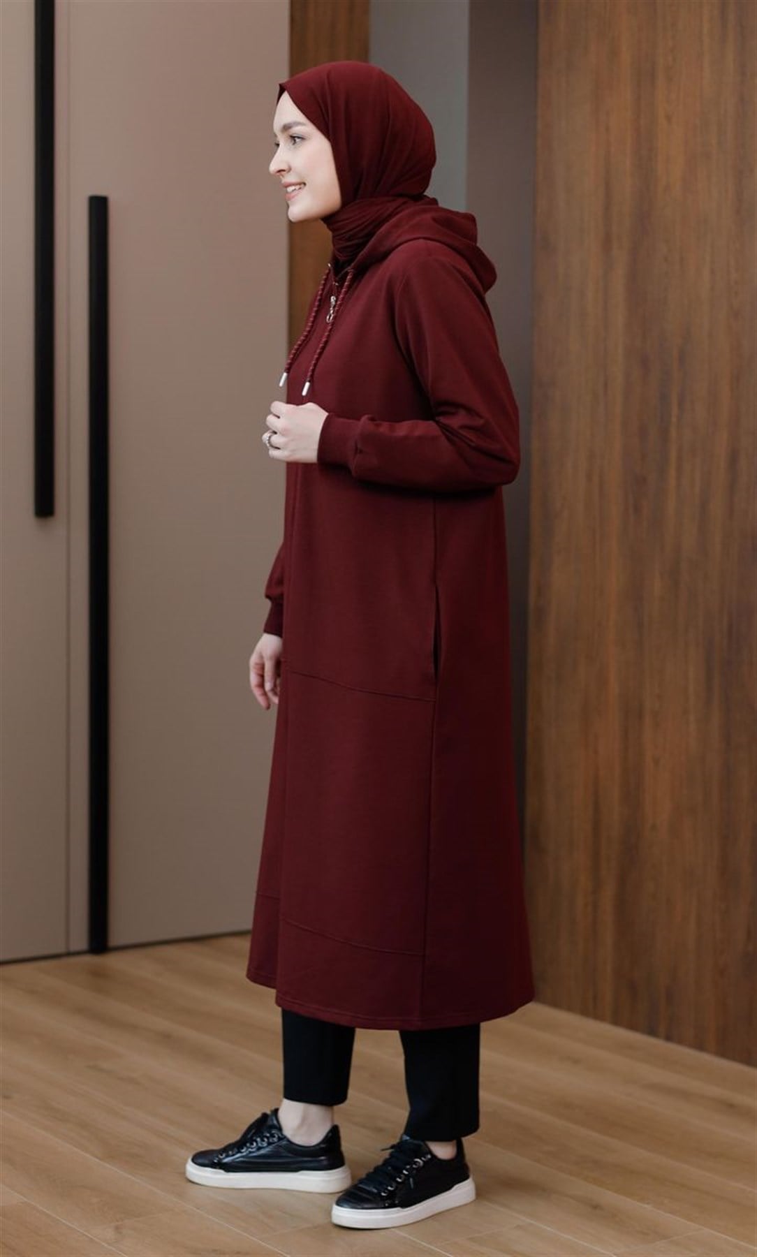 Kapüşonlu Fermuarlı Uzun Hırka Vişne