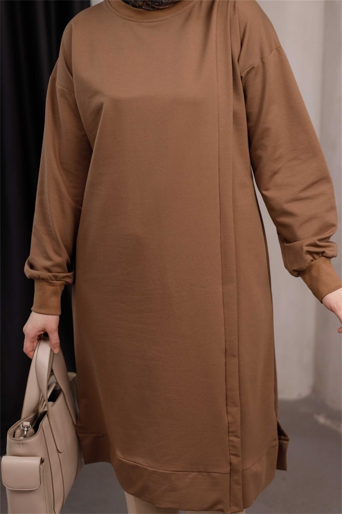 Marin Uzun Sweat Camel