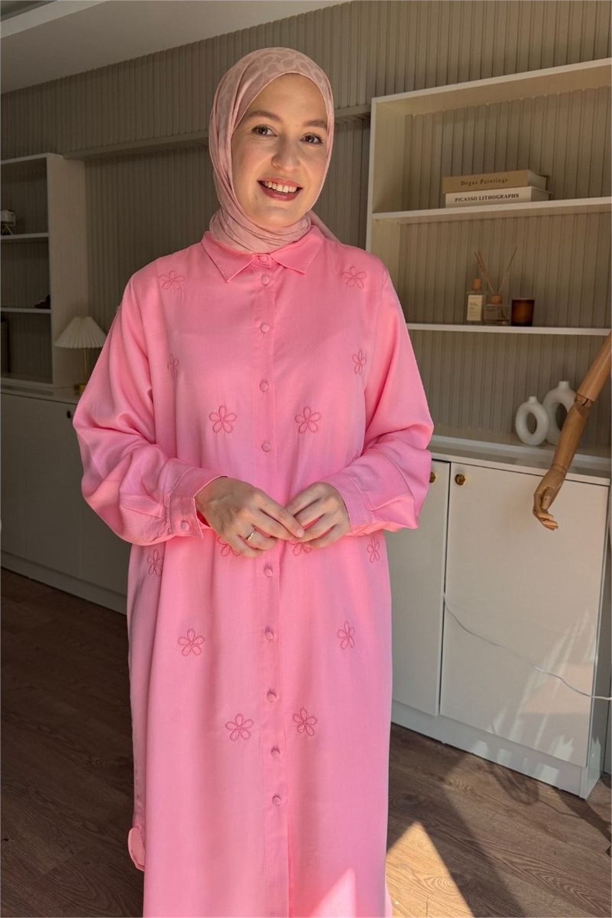 Önü Çiçek Nakışlı Tensel Tunik Pembe