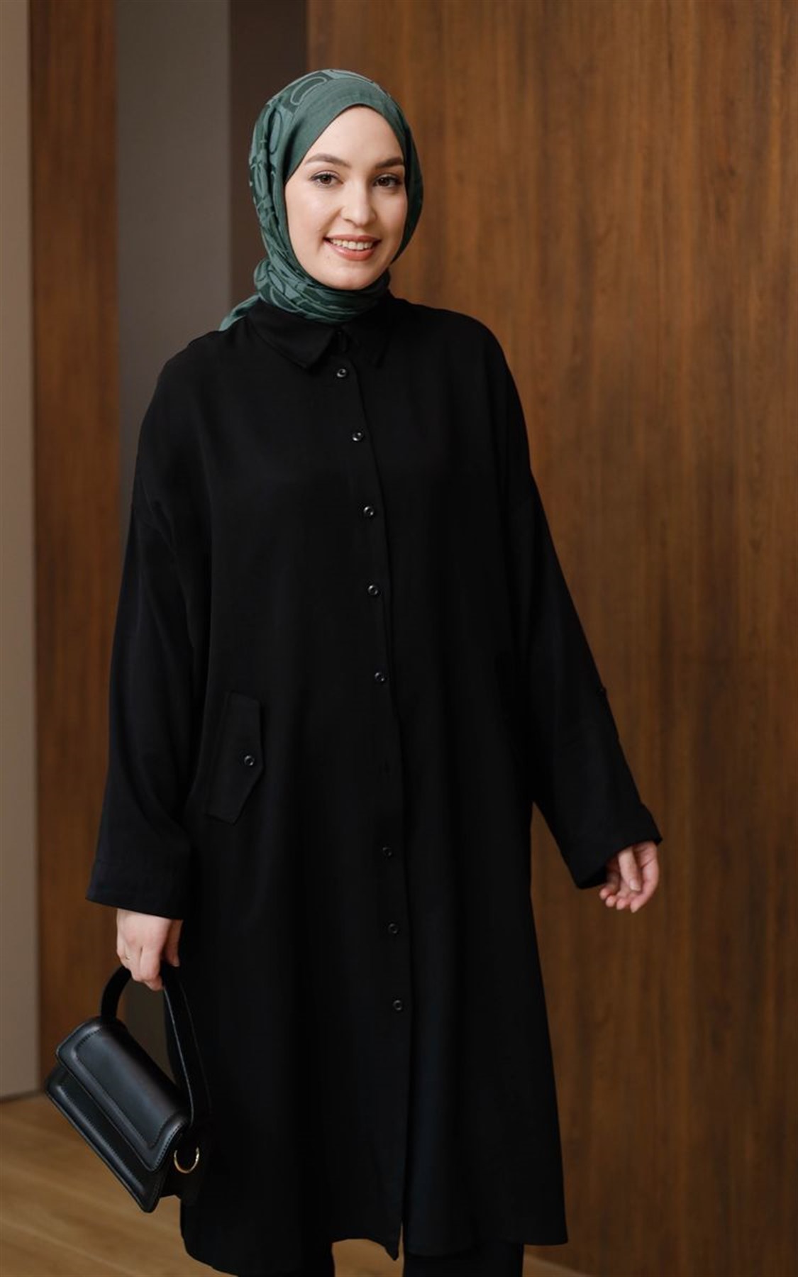 Süs Cepli Tensel Tunik Siyah