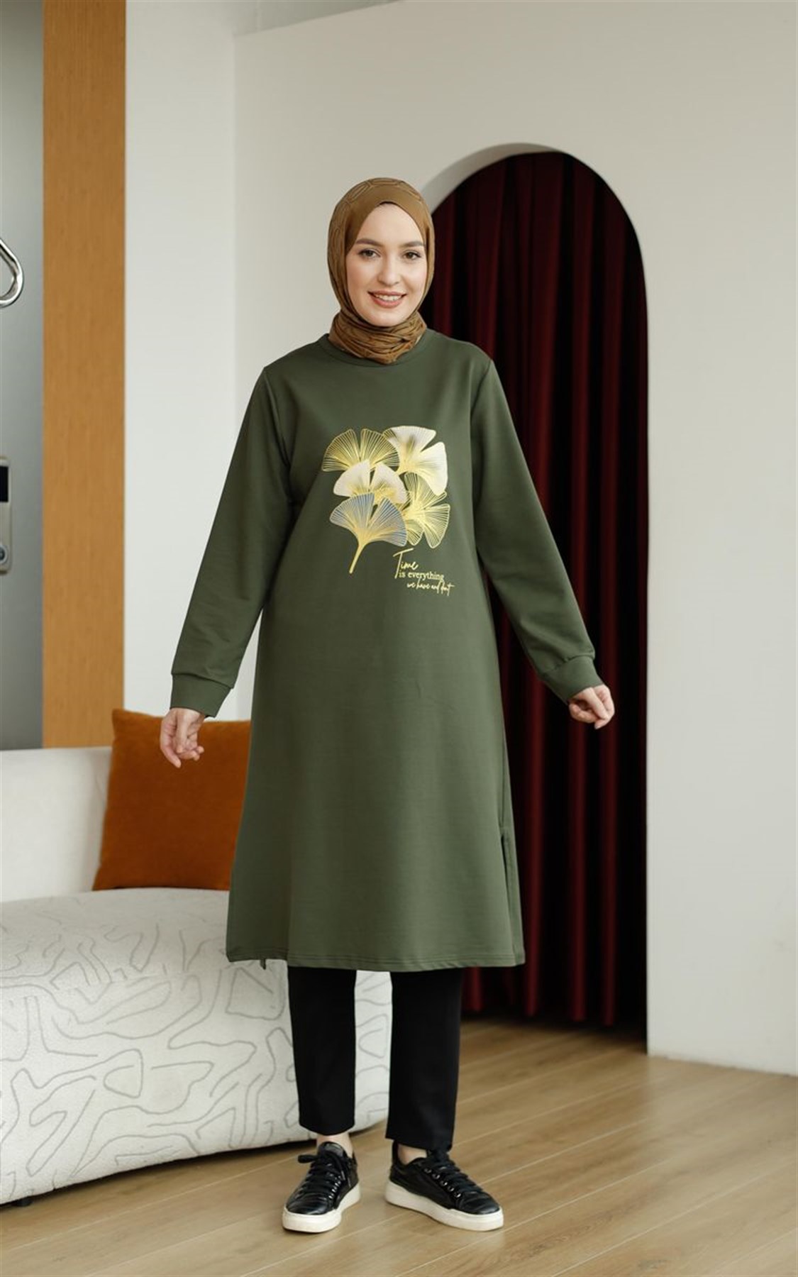 Yaprak Baskılı Uzun Sweat Haki