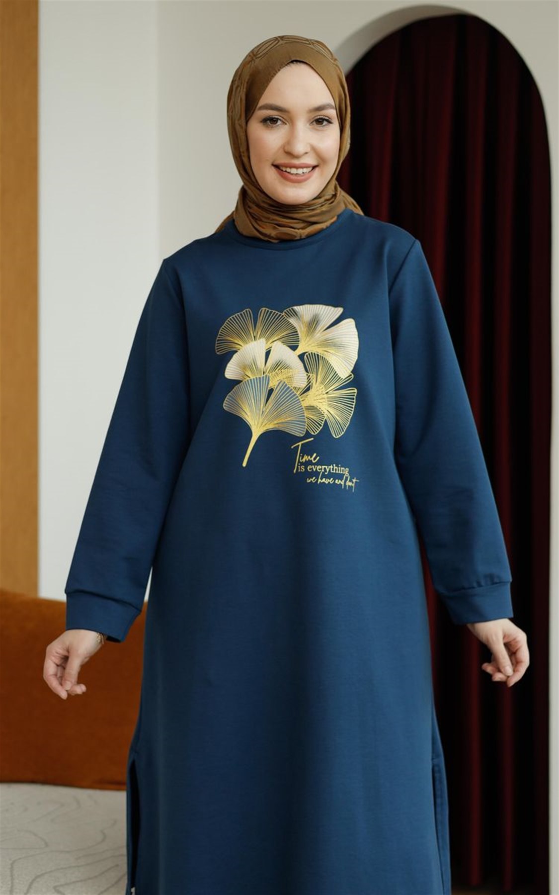 Yaprak Baskılı Uzun Sweat Lacivert