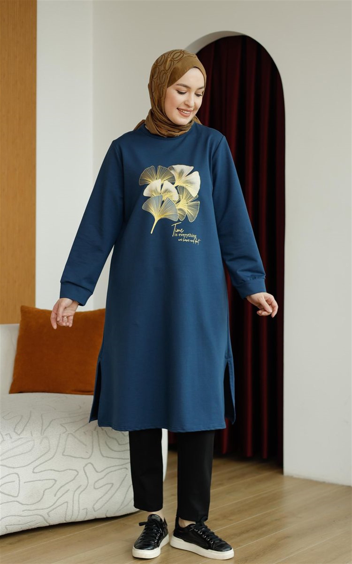 Yaprak Baskılı Uzun Sweat Lacivert