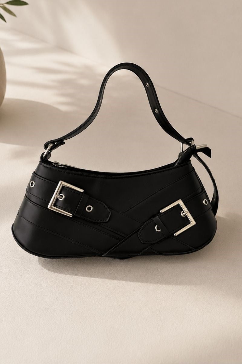 Kemer Detaylı Çanta Siyah 