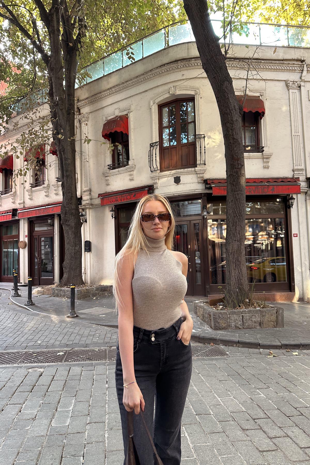 BALIKÇI YAKA SIFIR KOL TRIKO KAZAK