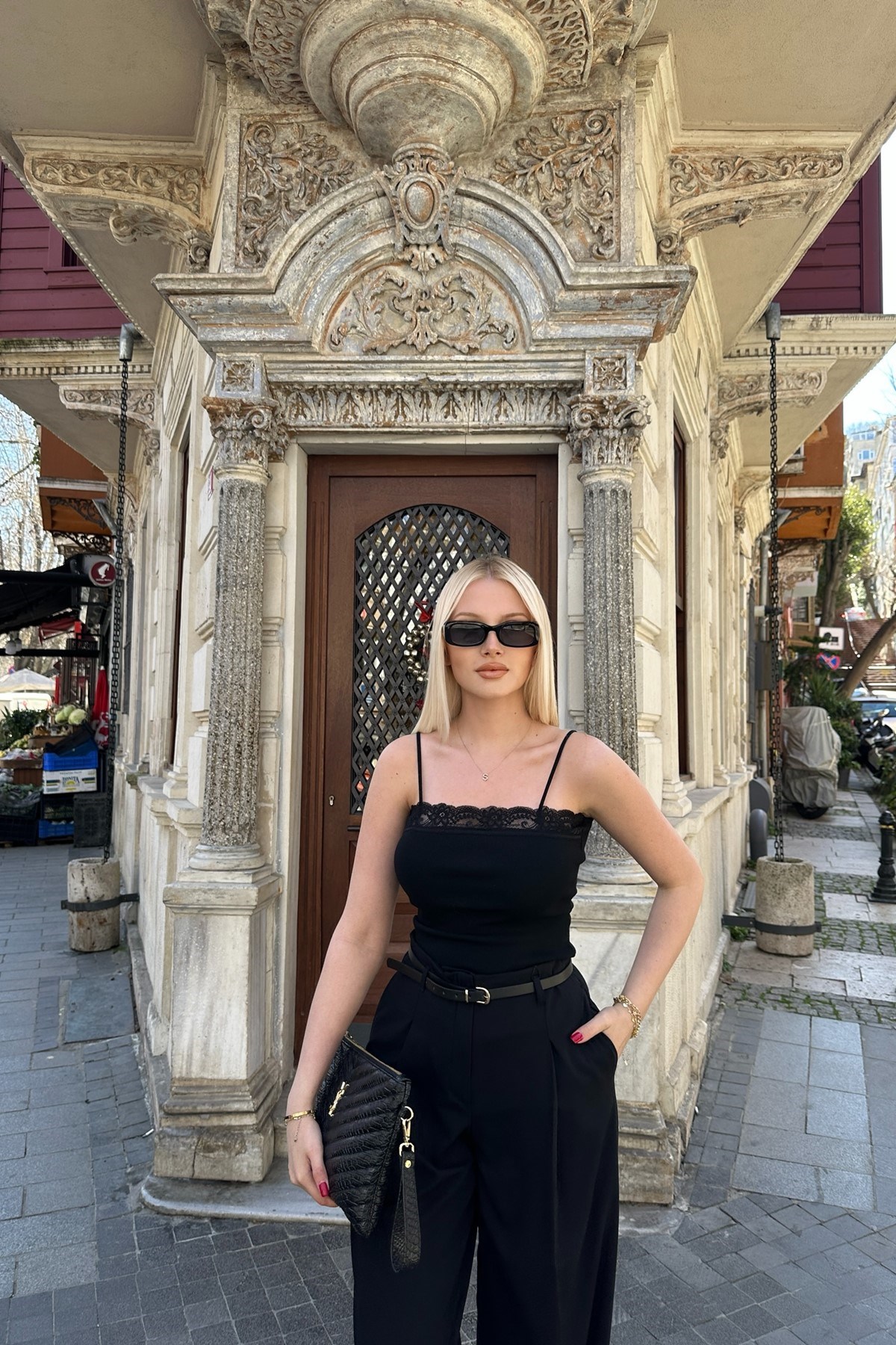 İNCE ASKILI DANTEL DETAY TRIKO ATLET