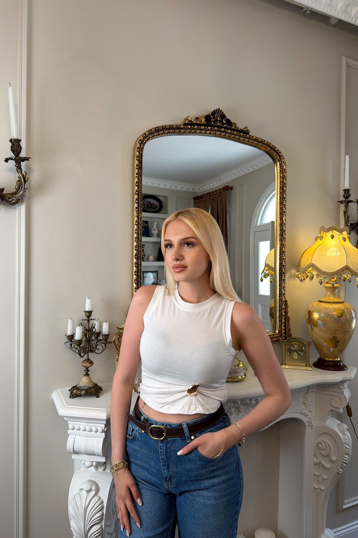 SIFIR KOL BÜZGÜ VE TOKA DETAY CROP