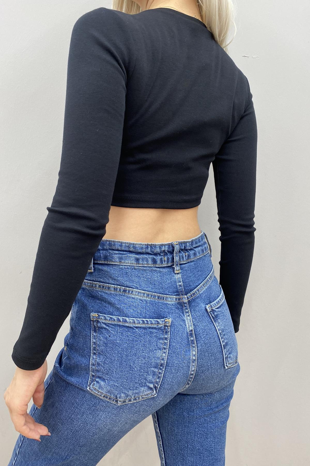 BİSİKLET YAKA CROP BLUZ