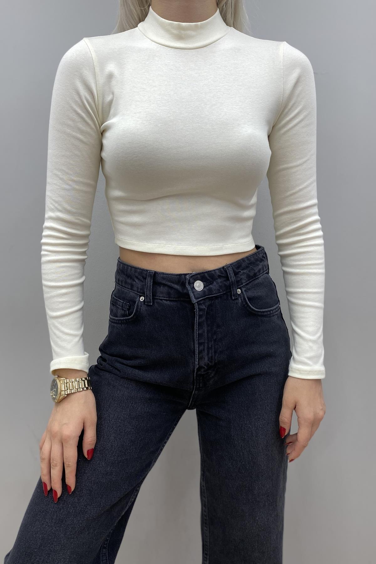 DİK YAKA CROP BLUZ