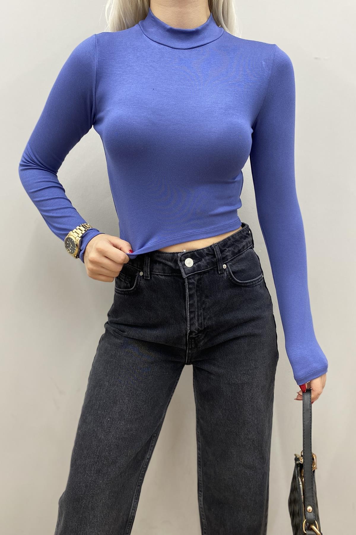 DİK YAKA CROP BLUZ