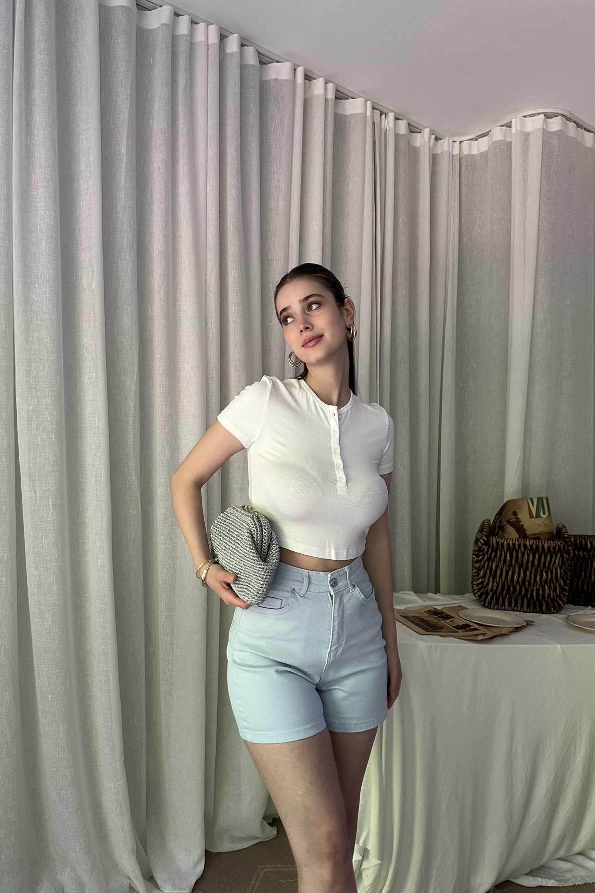 DÜĞME DETAY CROP TOP
