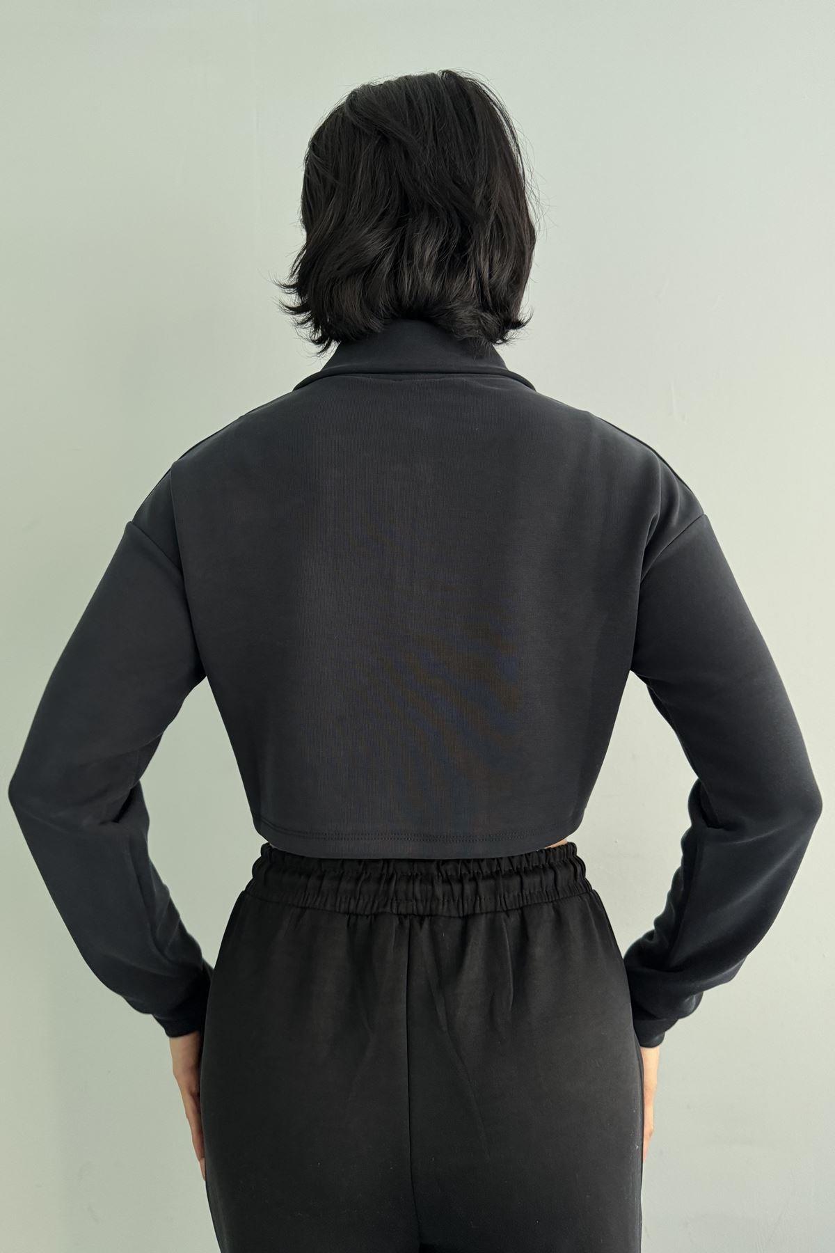 YARIM FERMUARLI DİK YAKA MODAL CROP