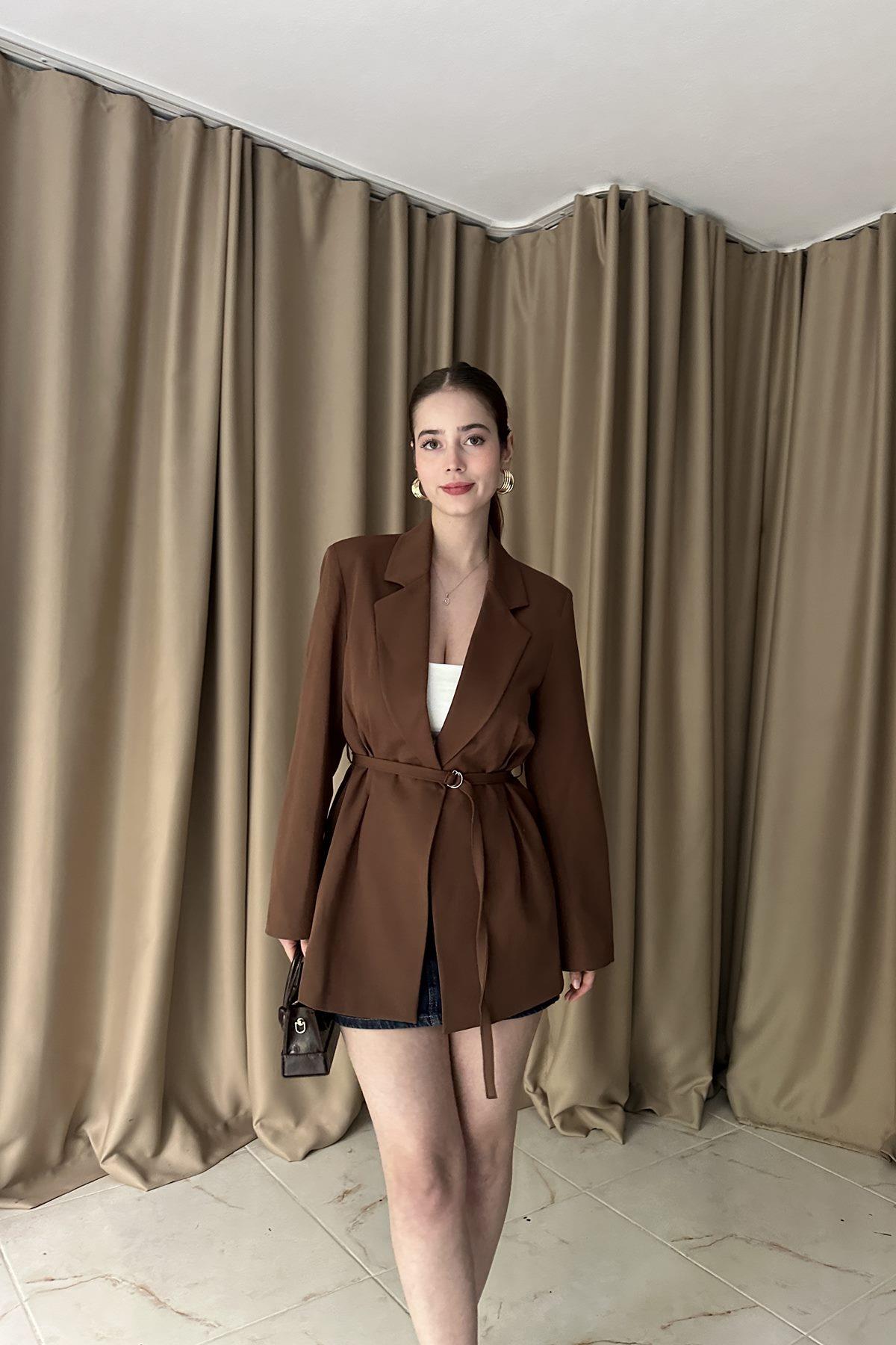ÇITÇITLI KUŞAKLI CEKET