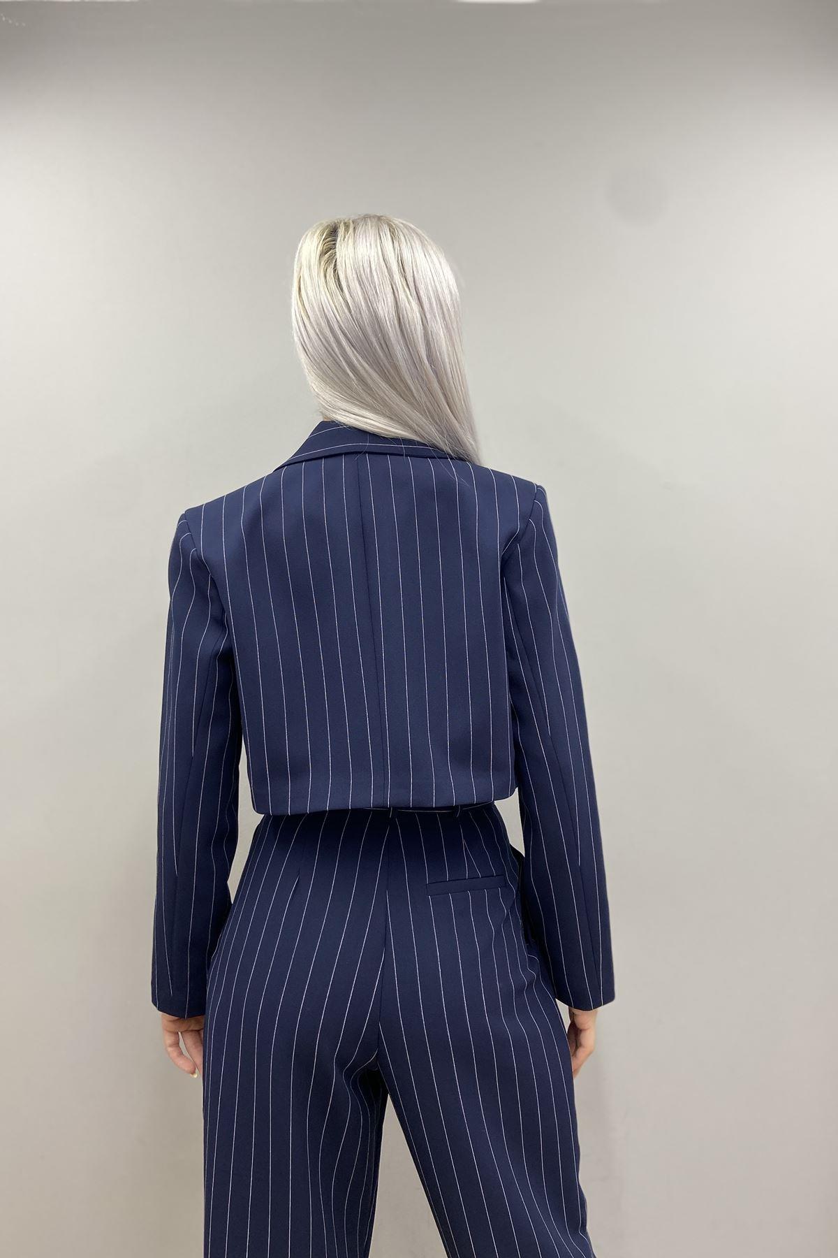 ÇİZGİLİ CROP CEKET