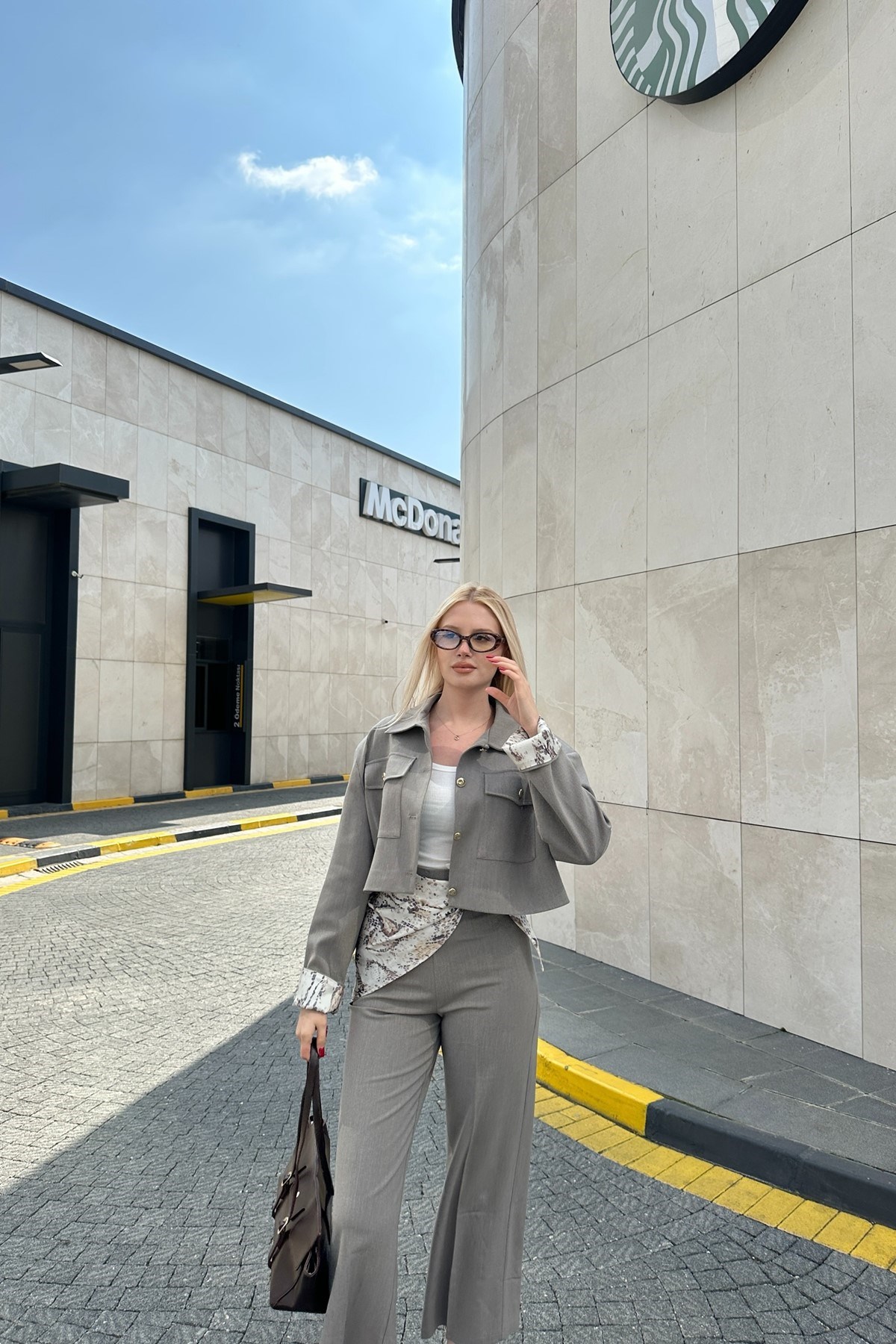 DESENLİ ASTAR DETAYLI CEKET