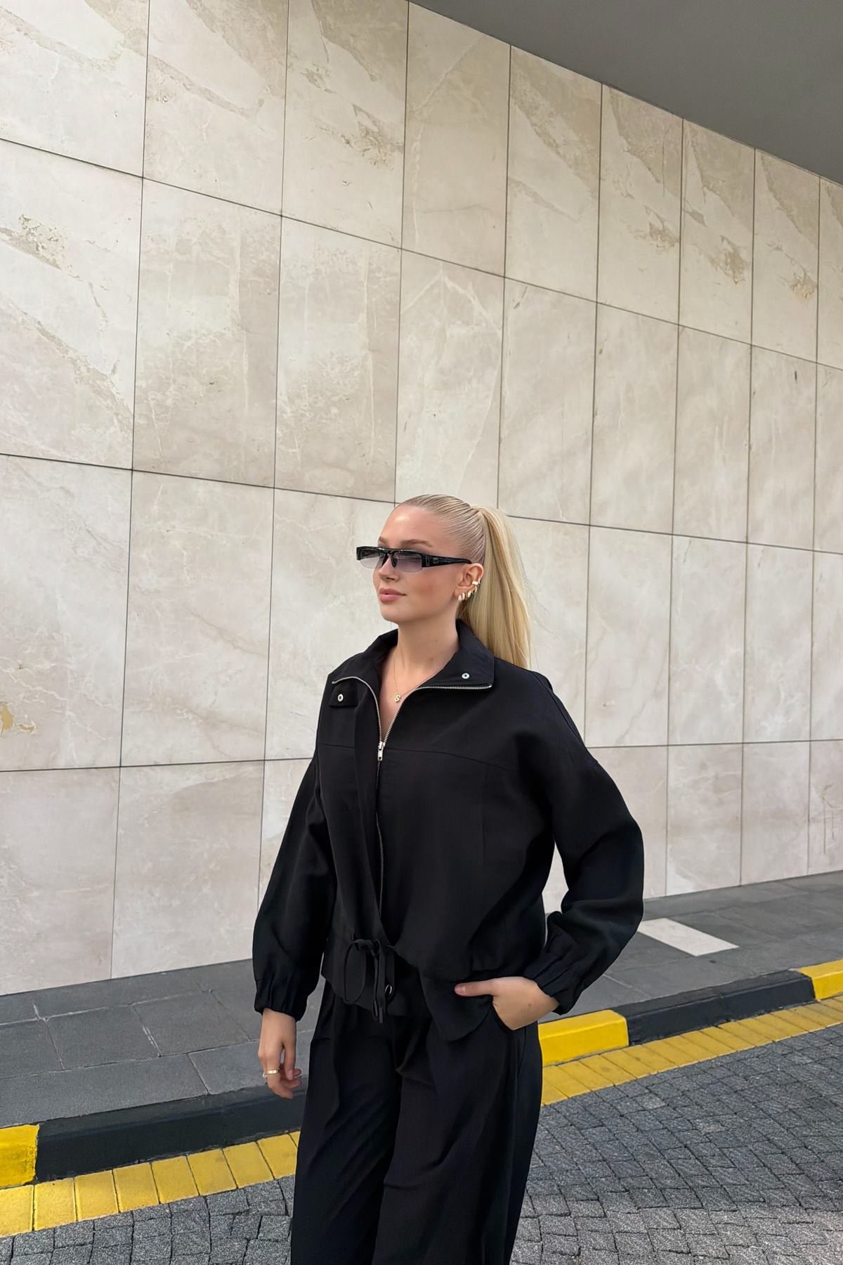 FERMURLI BEL BAĞCIKLI ÇİFT CEPLİ BAMBIR CEKET