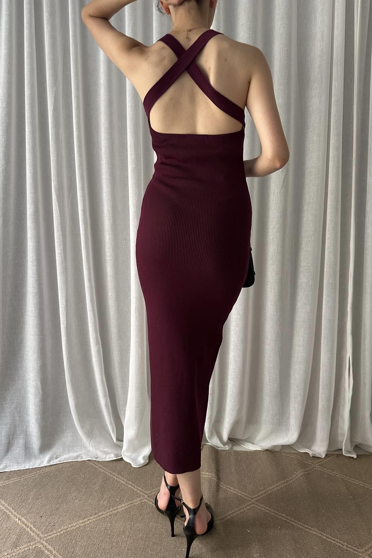 HALTER YAKA FİTİLLİ TRIKO ELBİSE