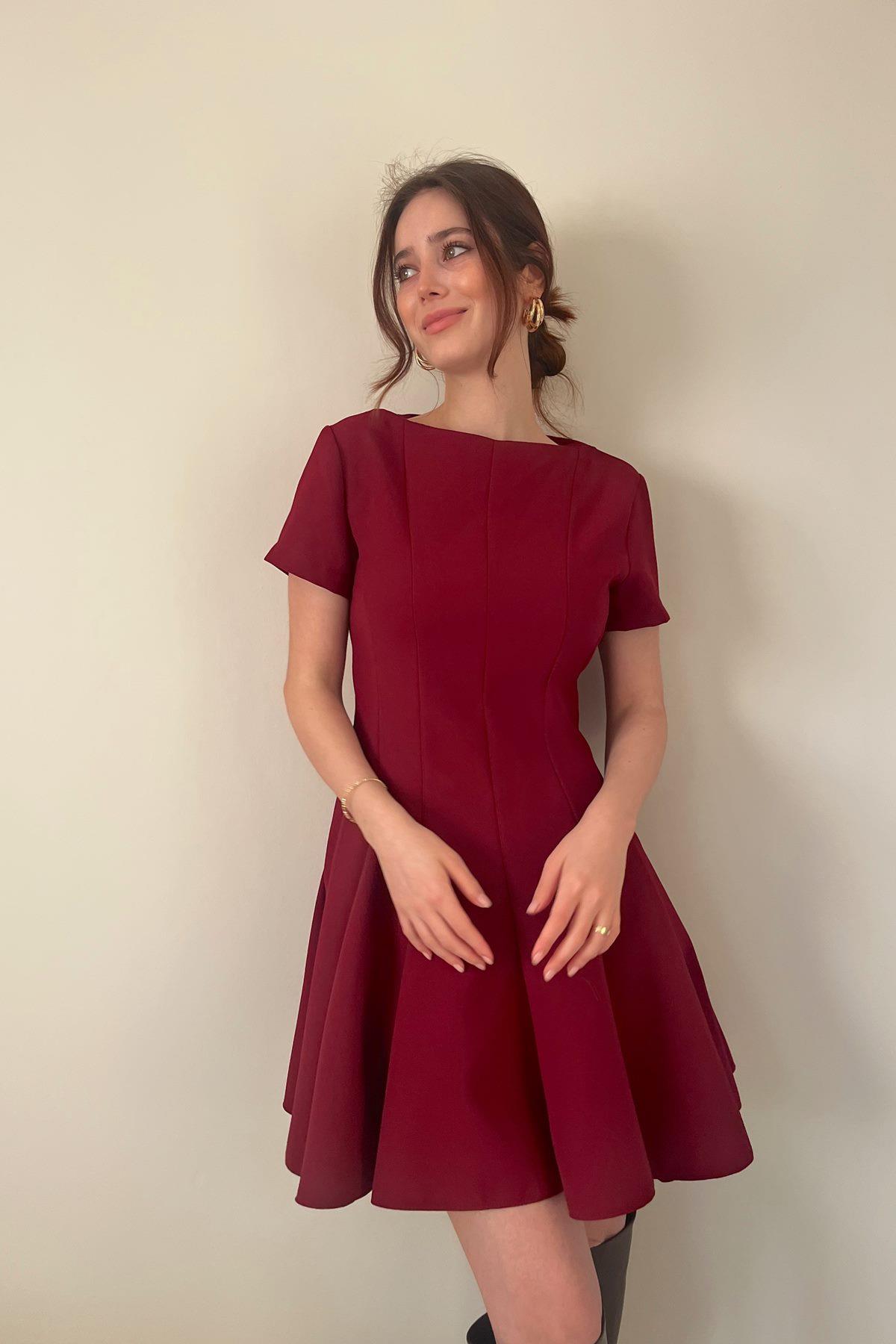 PARÇALI GODELİ ELBİSE