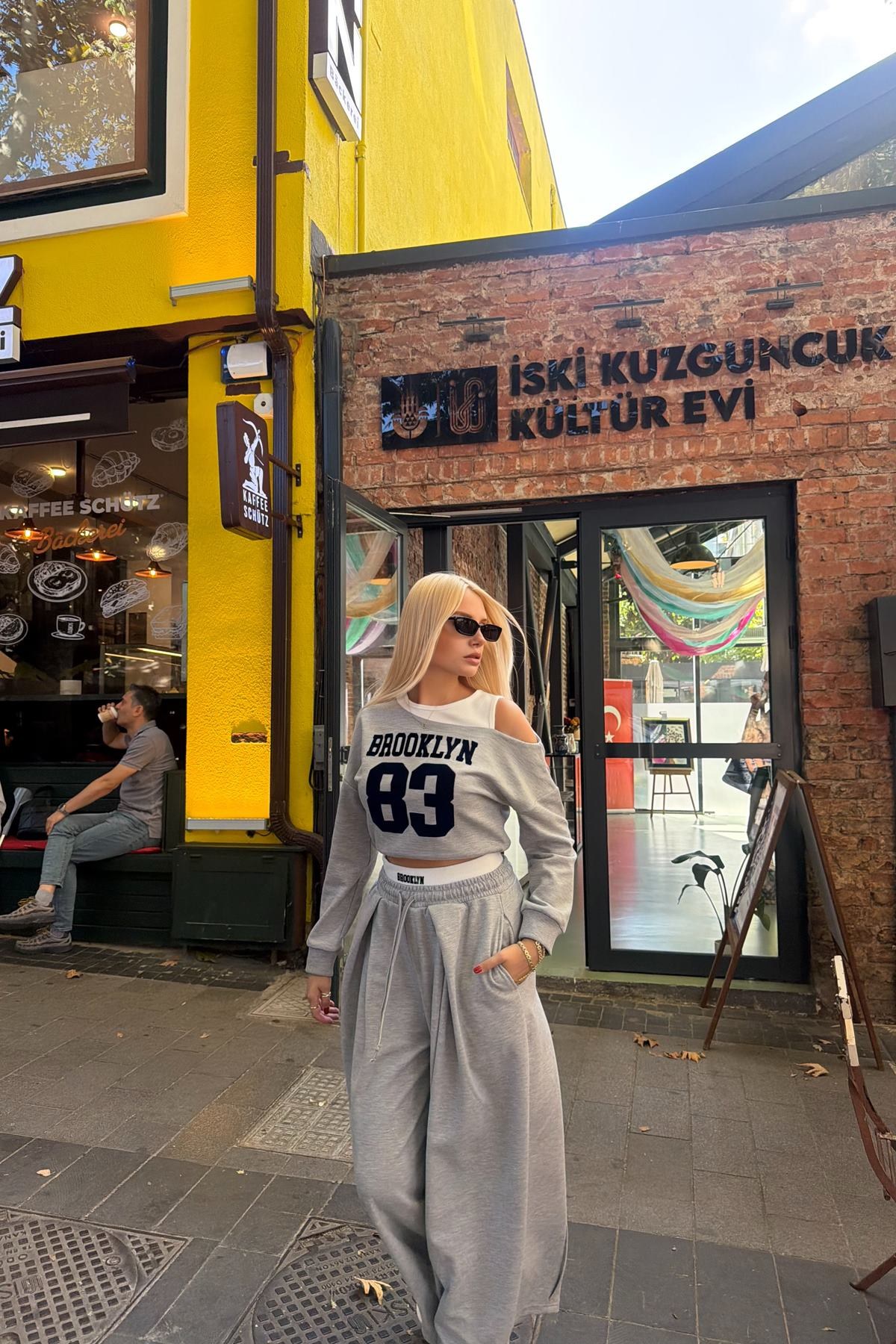 KAŞKORSE DETAYLI EŞOFMAN