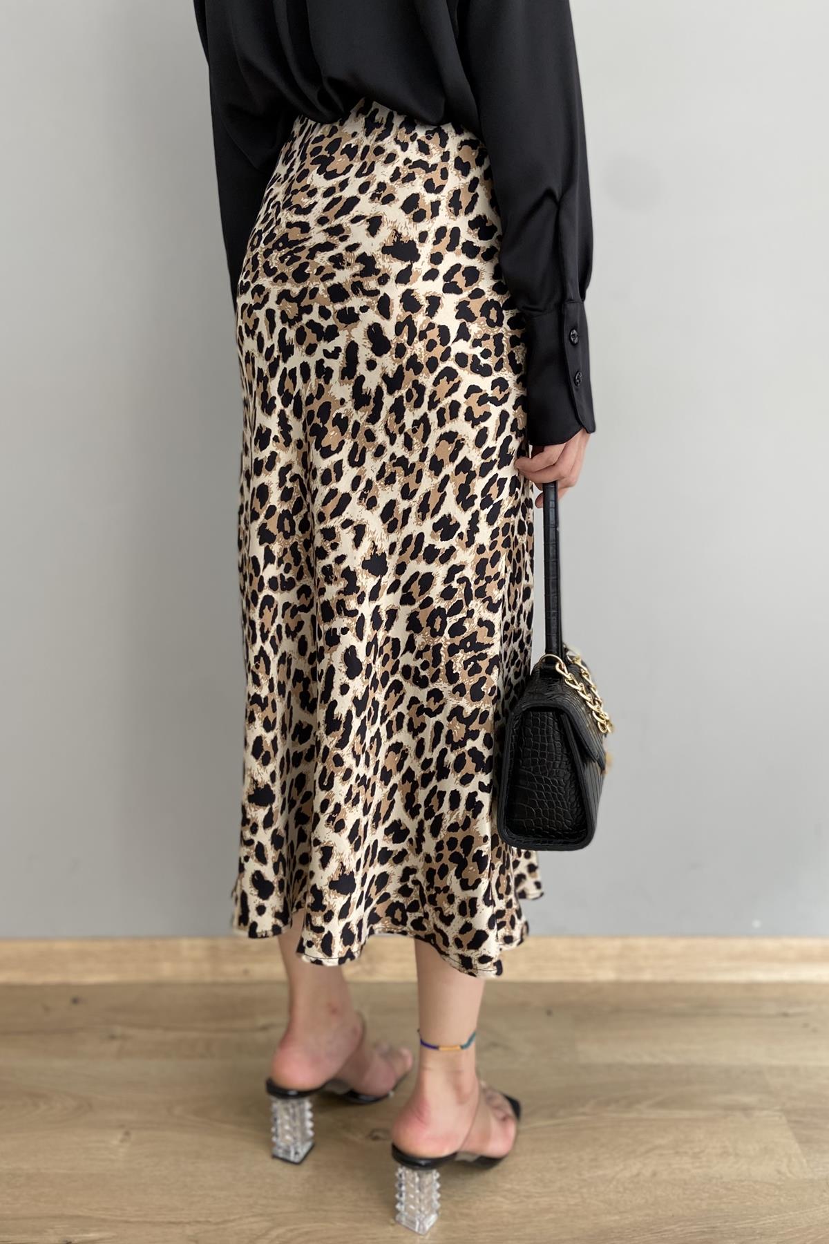 LEOPAR DESEN SATEN ETEK
