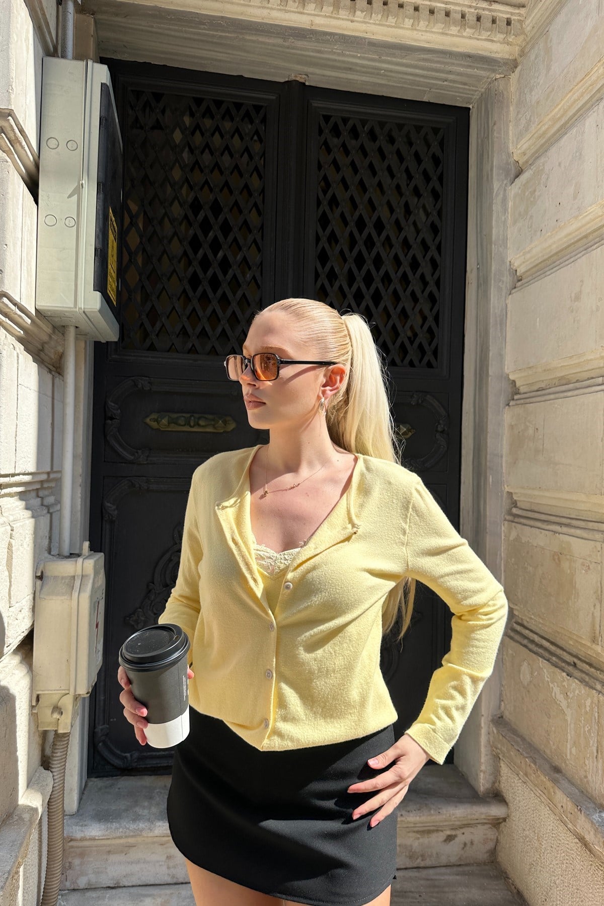 İÇİ DANTELLİ ATLET DETAY TRIKO HIRKA