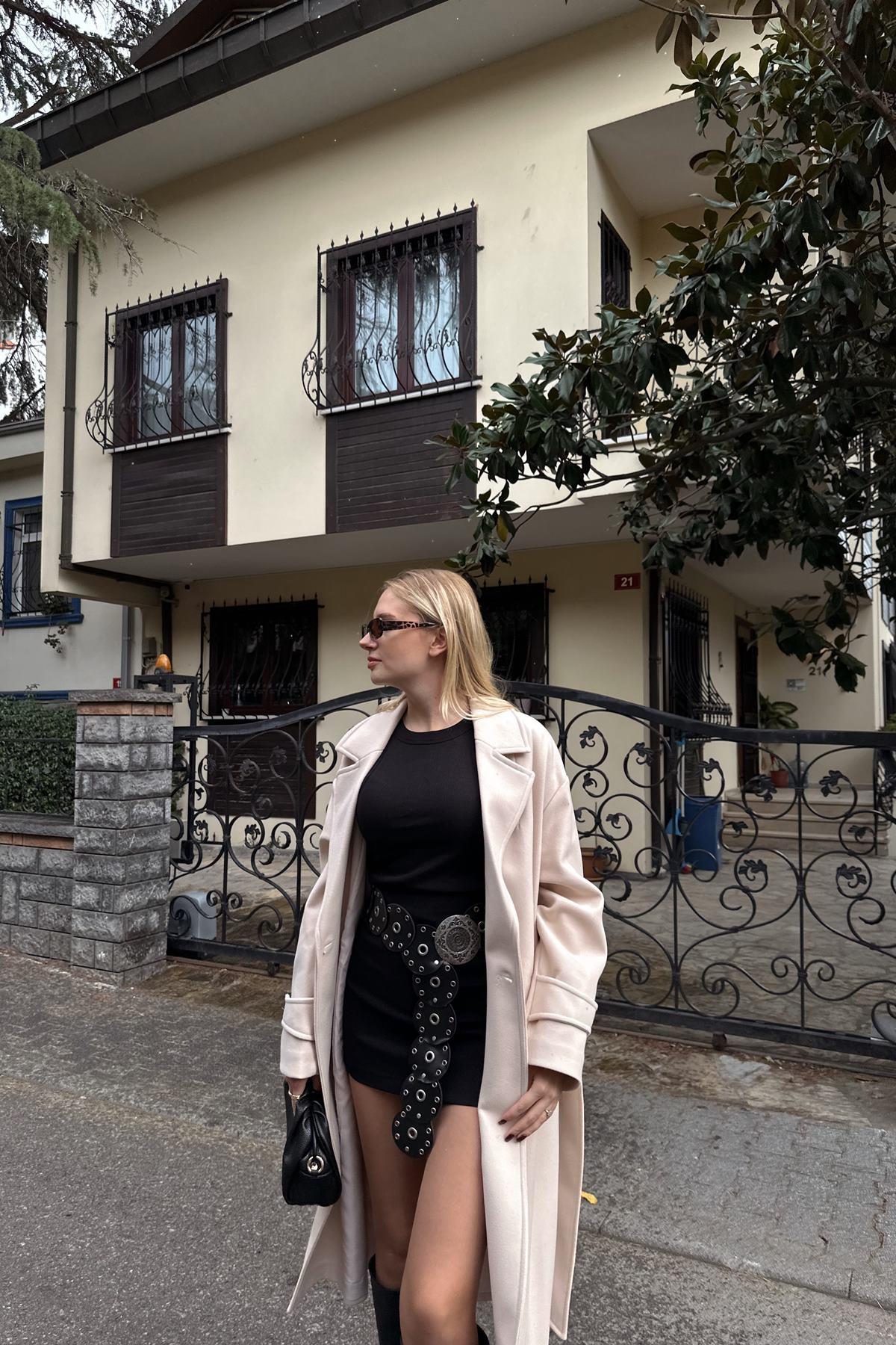 KRUVAZE YAKA KAŞE KABAN