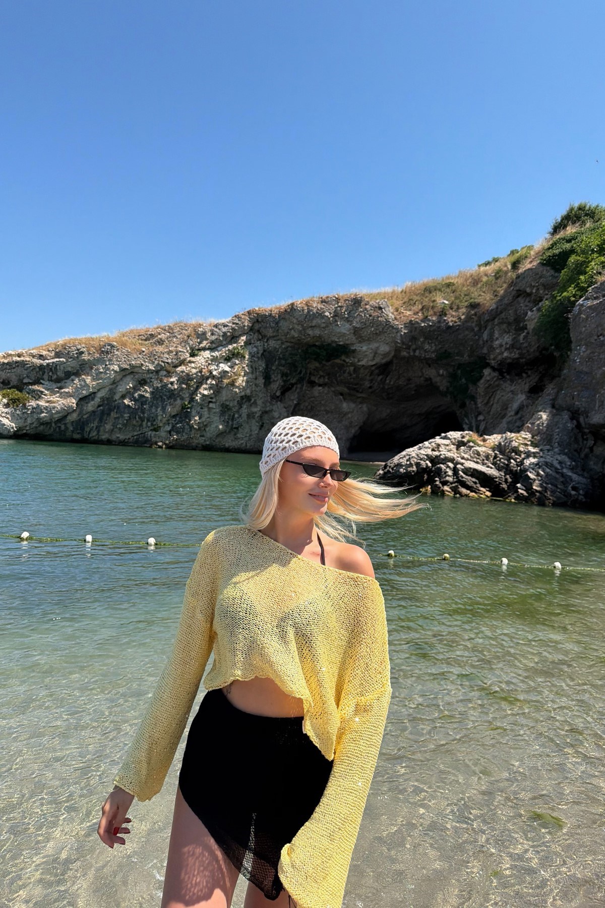 PARLAK TAŞLI BEACH CROP TOP