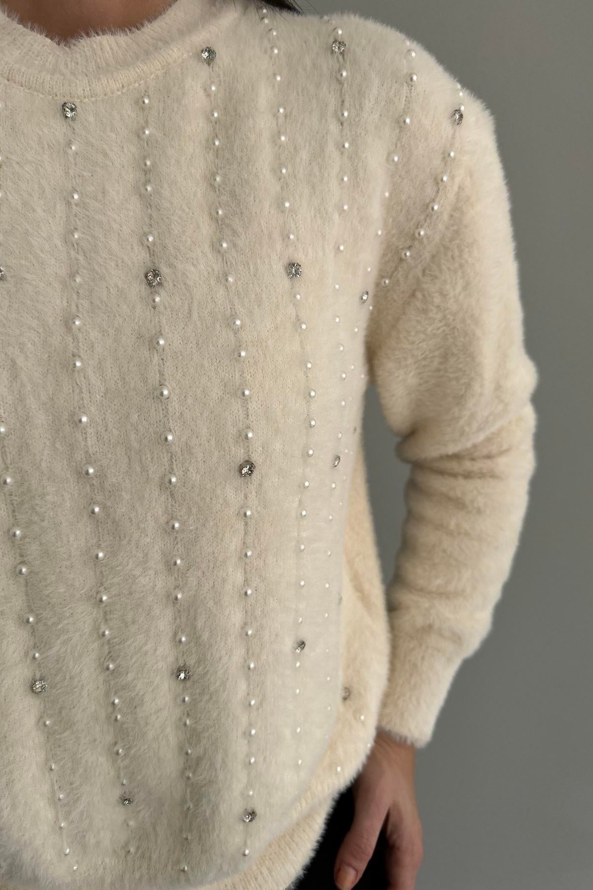 ANGORA İNCİLİ TAŞLI KAZAK