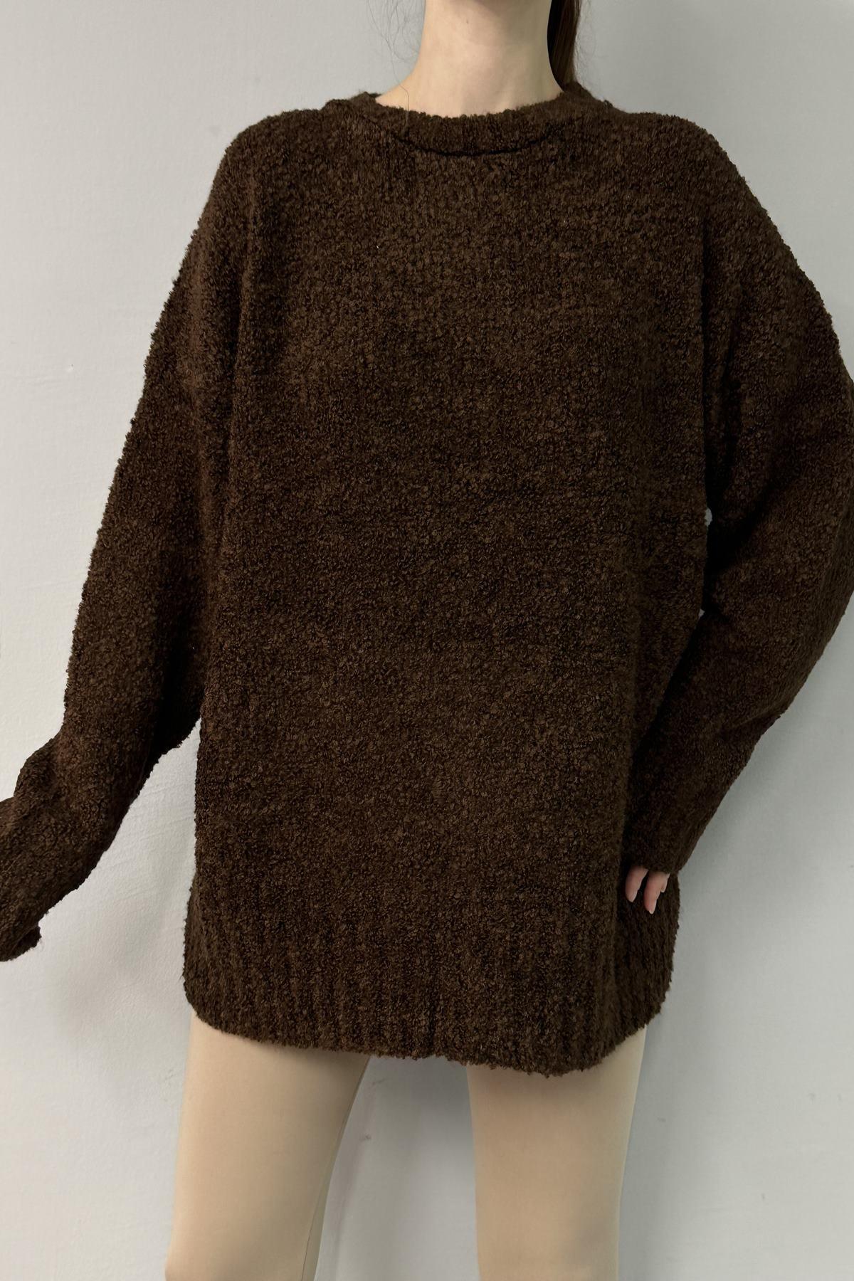 BİSİKLET YAKA BUKLET TRIKO KAZAK