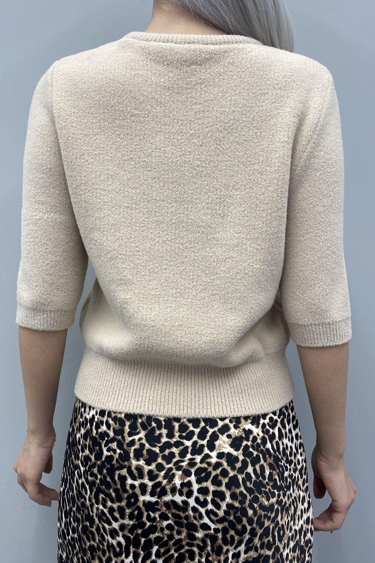 DİK YAKA YUMOŞ DOKULU CROP KAZAK