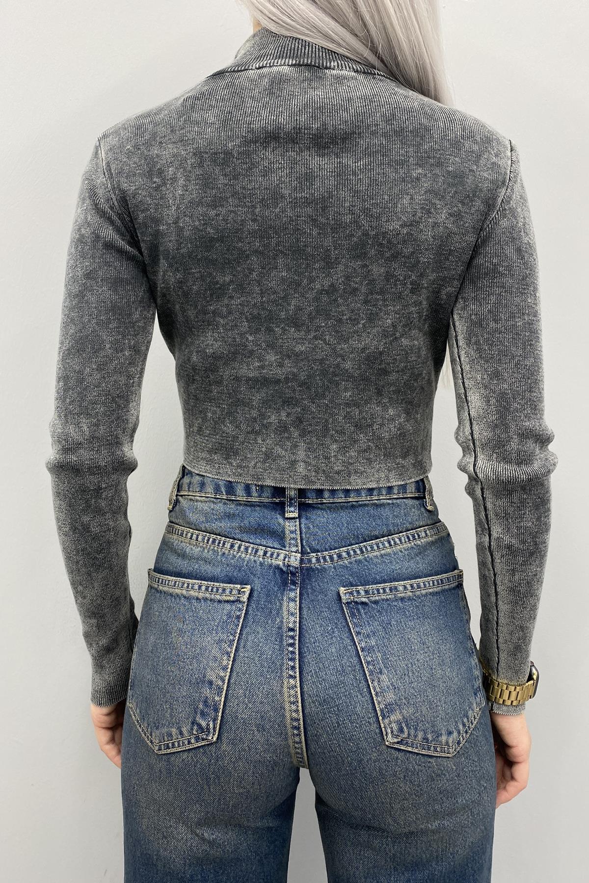 SOLUK EFEKLİ YARIM BALIKÇI CROP