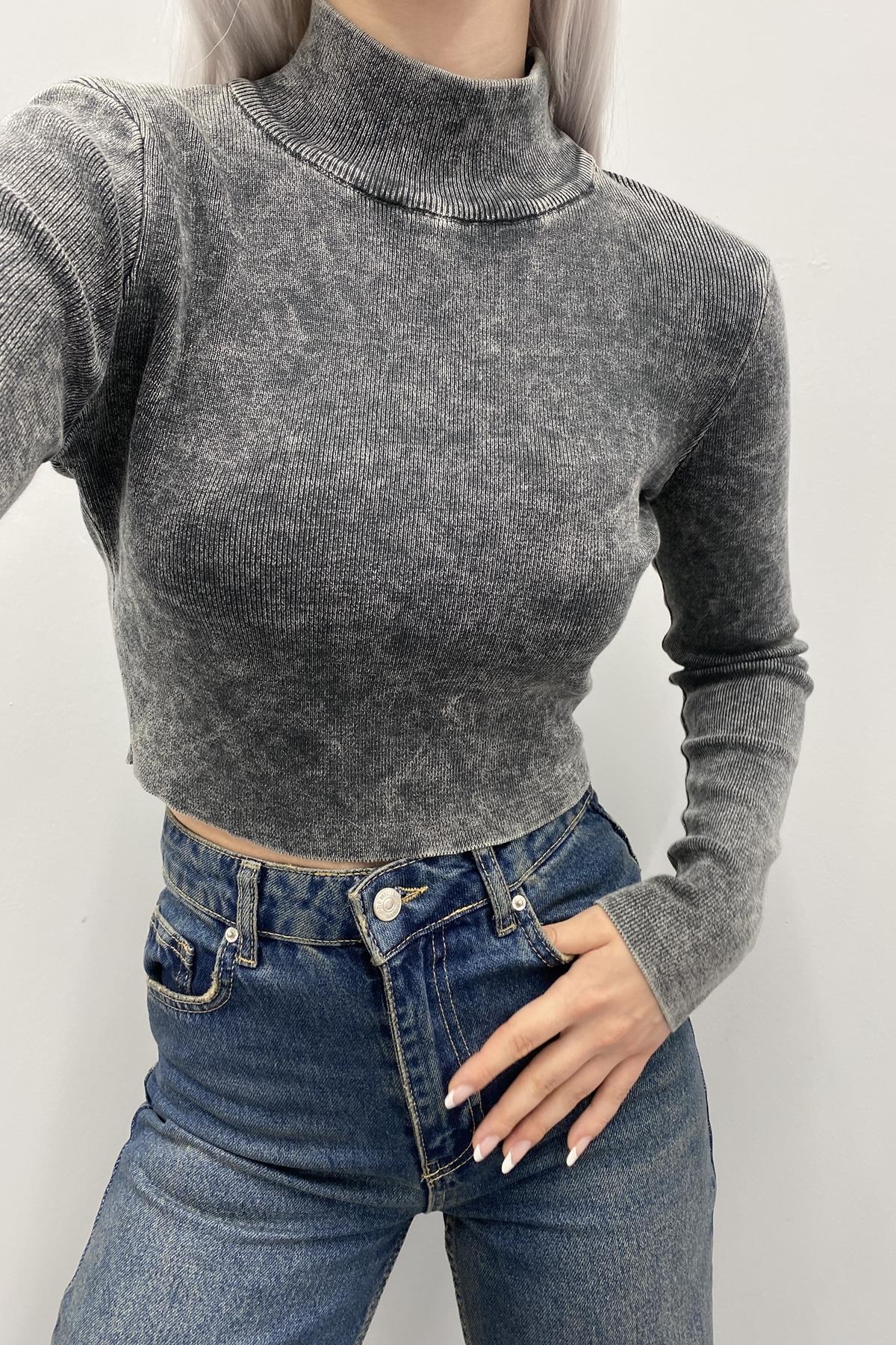 SOLUK EFEKLİ YARIM BALIKÇI CROP